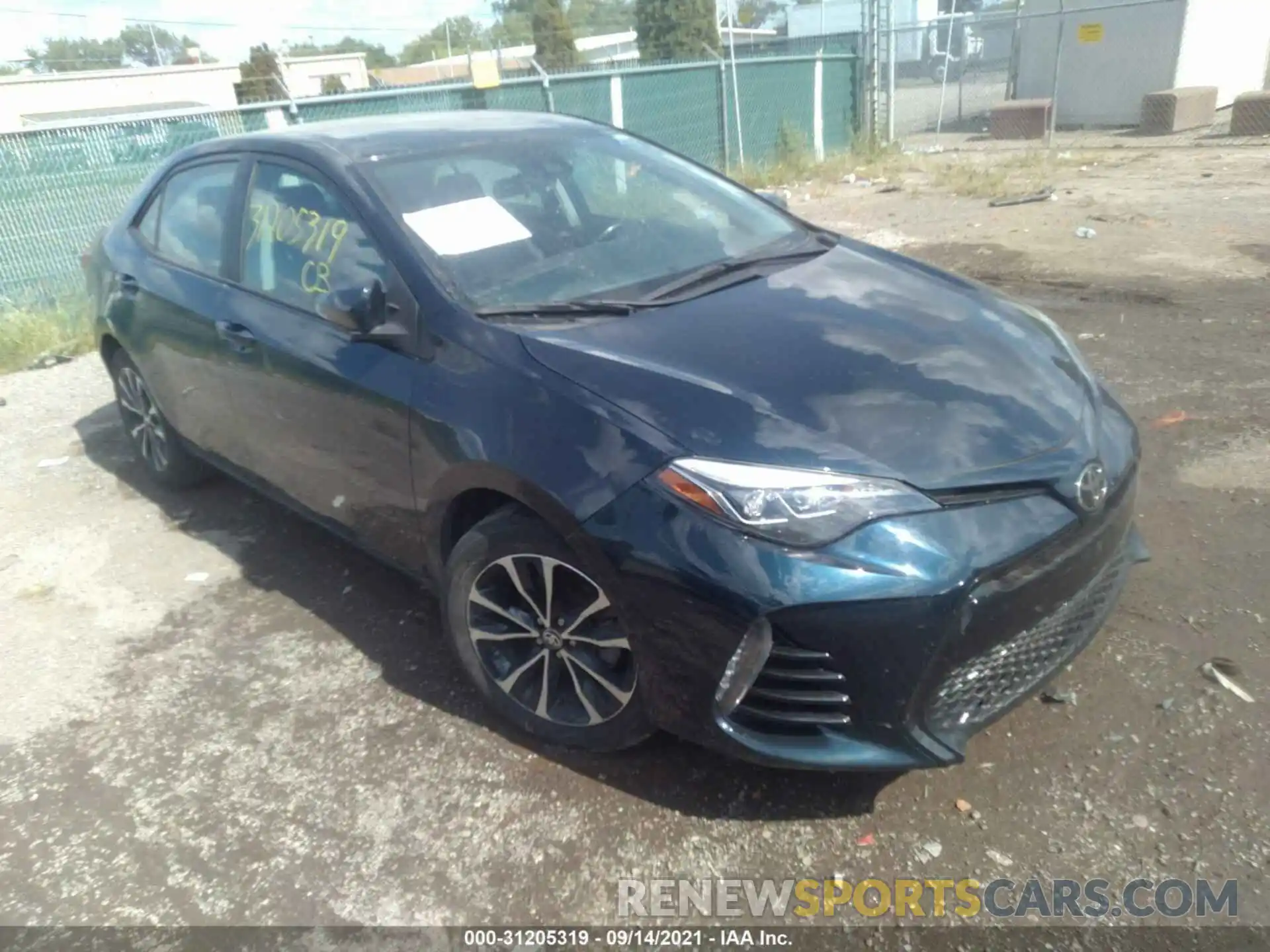 1 Photograph of a damaged car 2T1BURHE2KC133479 TOYOTA COROLLA 2019