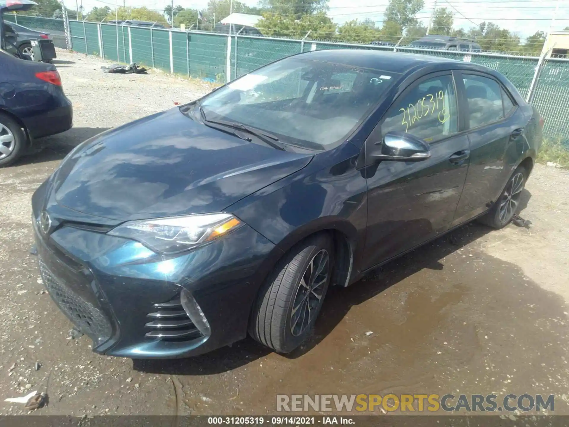 2 Photograph of a damaged car 2T1BURHE2KC133479 TOYOTA COROLLA 2019