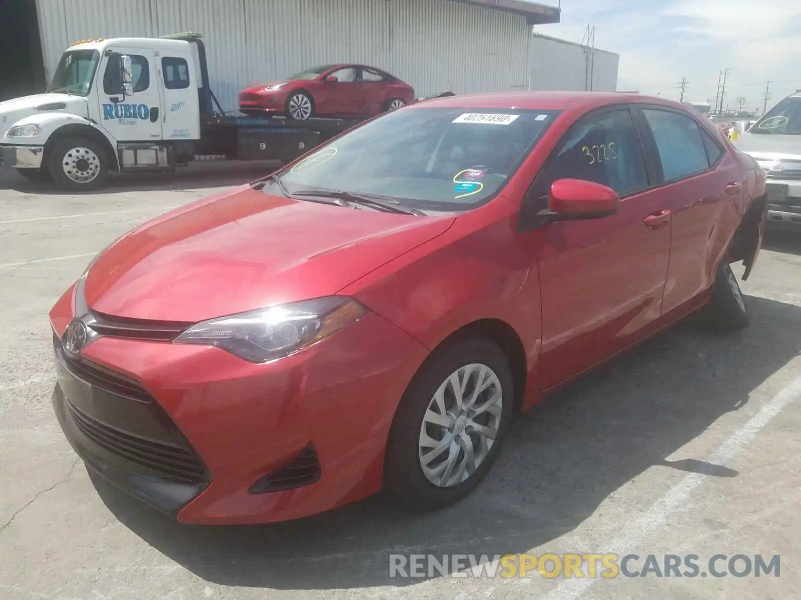 2 Photograph of a damaged car 2T1BURHE2KC133871 TOYOTA COROLLA 2019