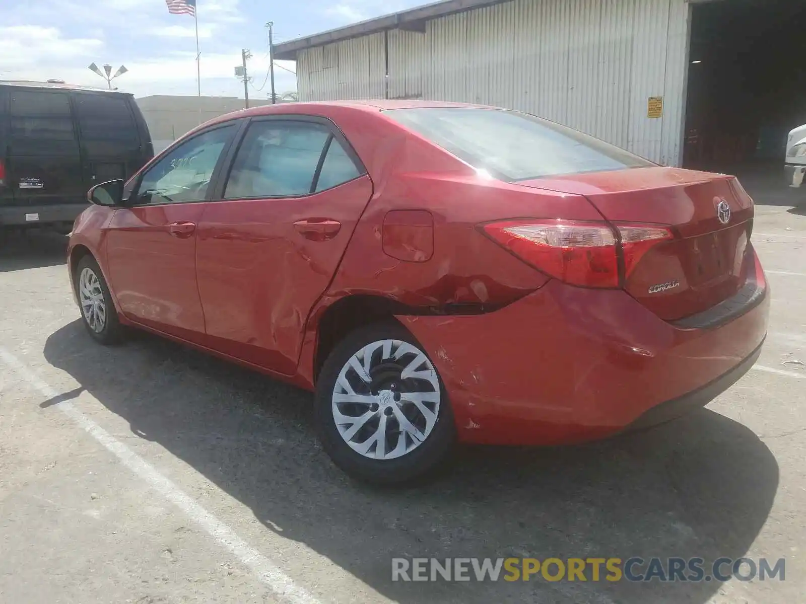 3 Photograph of a damaged car 2T1BURHE2KC133871 TOYOTA COROLLA 2019