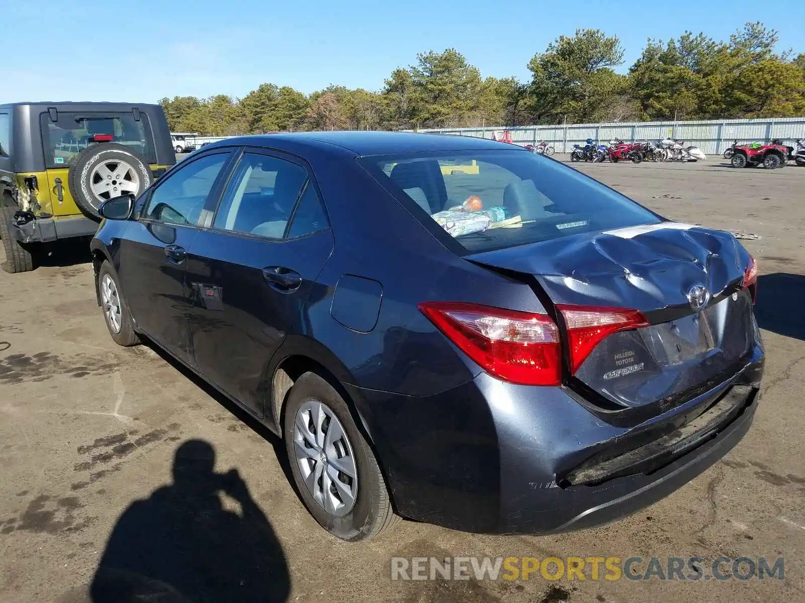 3 Photograph of a damaged car 2T1BURHE2KC134888 TOYOTA COROLLA 2019