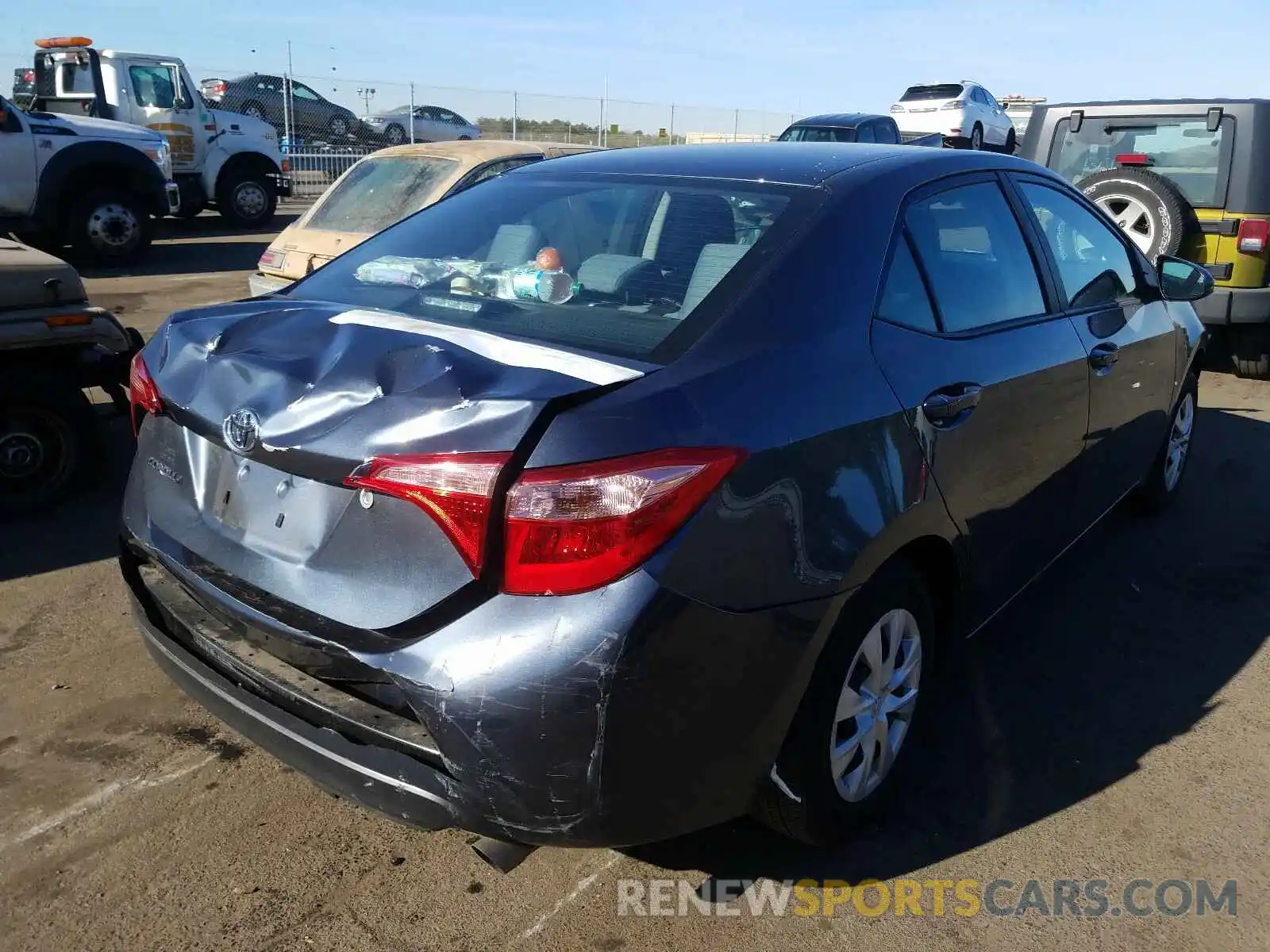 4 Photograph of a damaged car 2T1BURHE2KC134888 TOYOTA COROLLA 2019