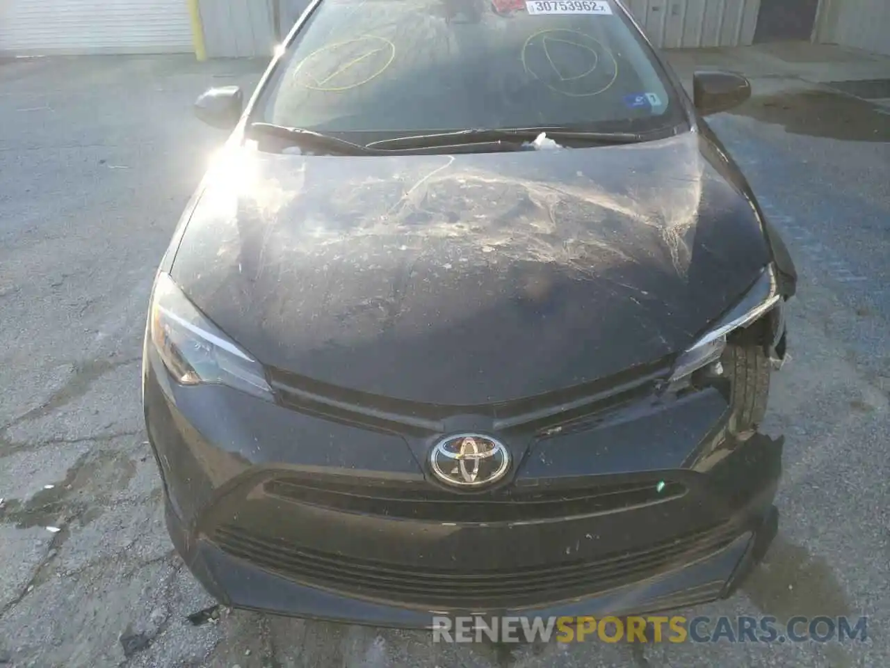 7 Photograph of a damaged car 2T1BURHE2KC135734 TOYOTA COROLLA 2019