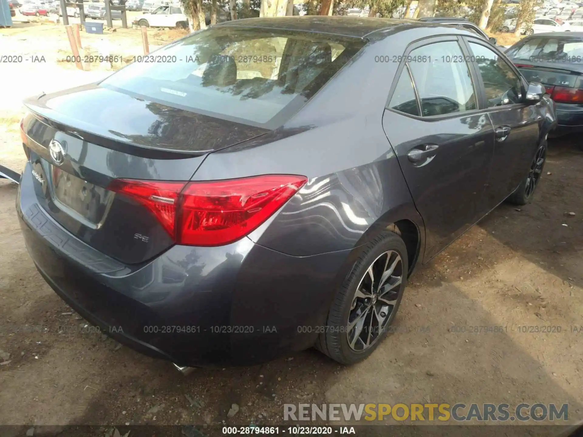 4 Photograph of a damaged car 2T1BURHE2KC136043 TOYOTA COROLLA 2019