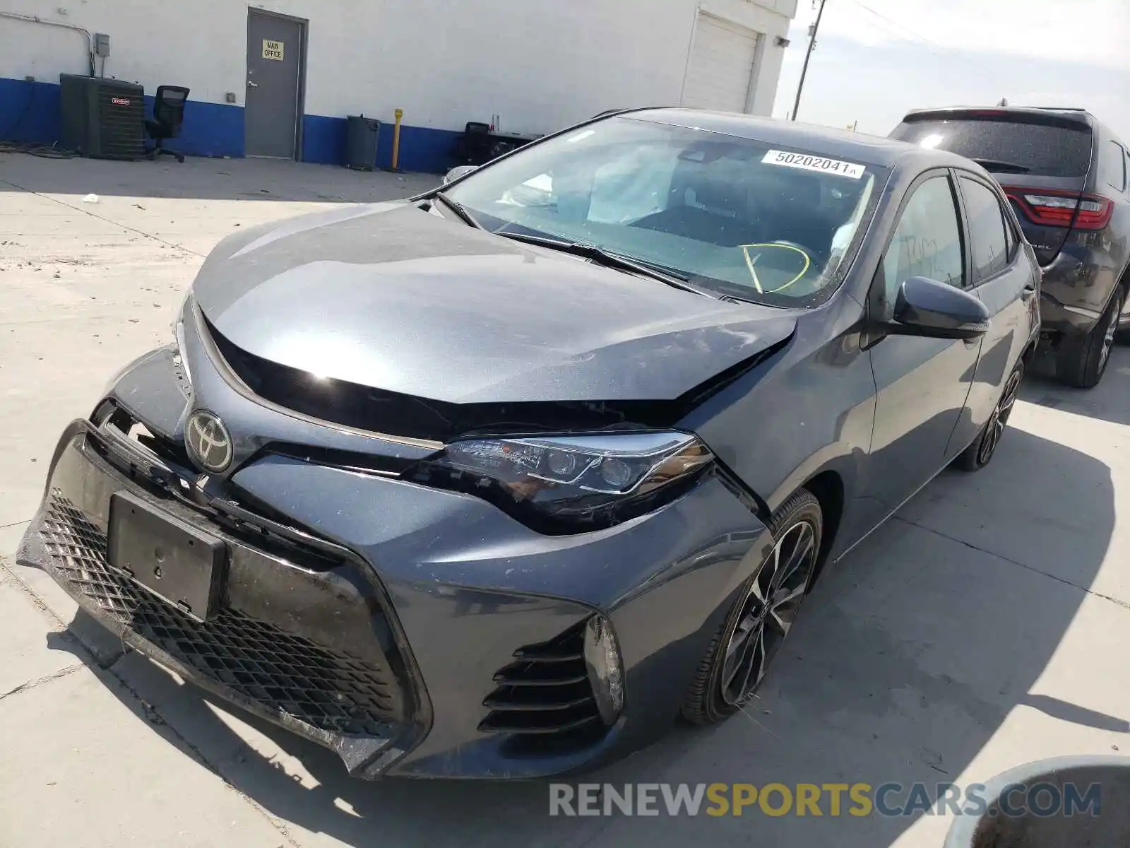 2 Photograph of a damaged car 2T1BURHE2KC136172 TOYOTA COROLLA 2019