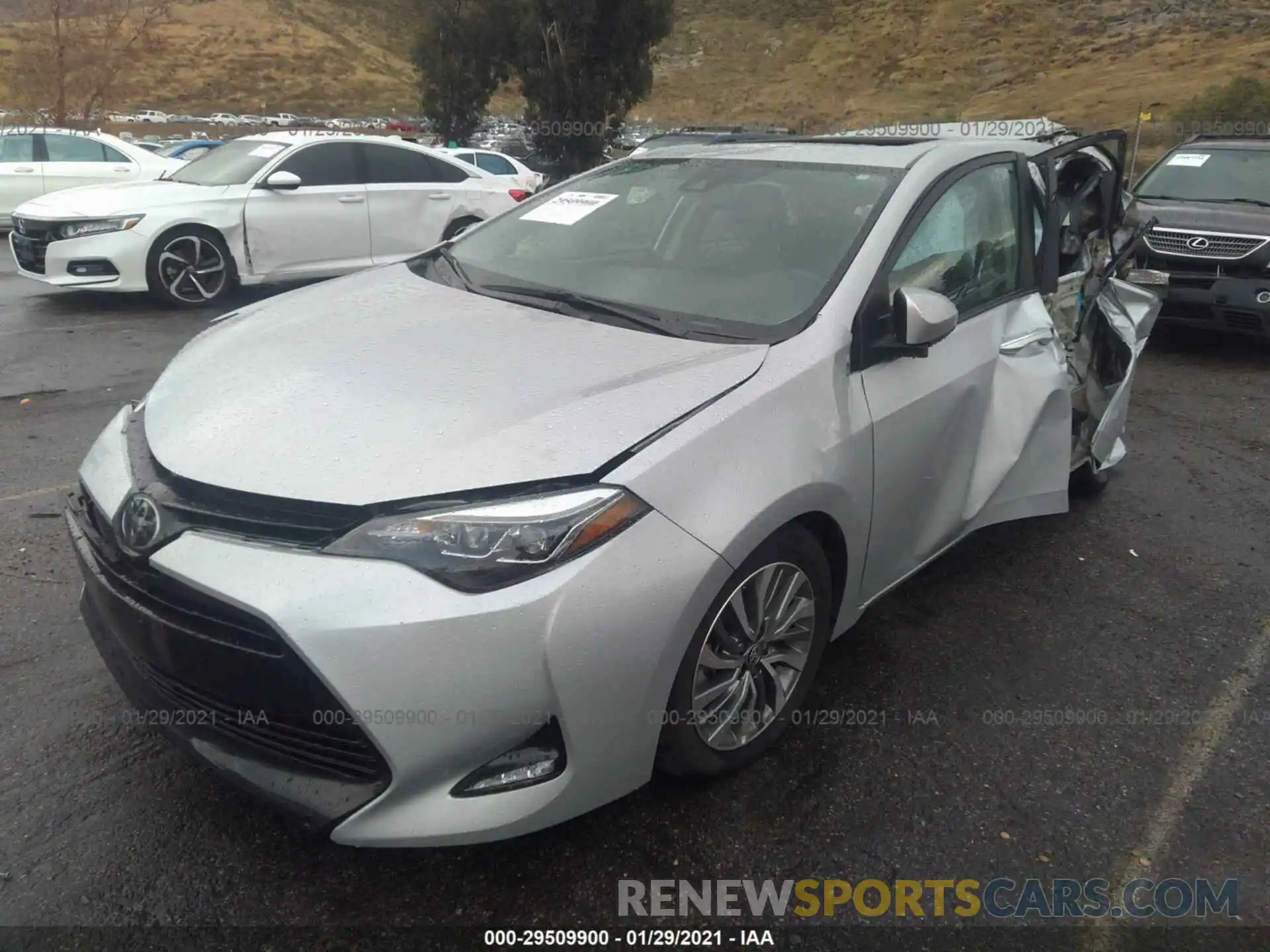 2 Photograph of a damaged car 2T1BURHE2KC136558 TOYOTA COROLLA 2019