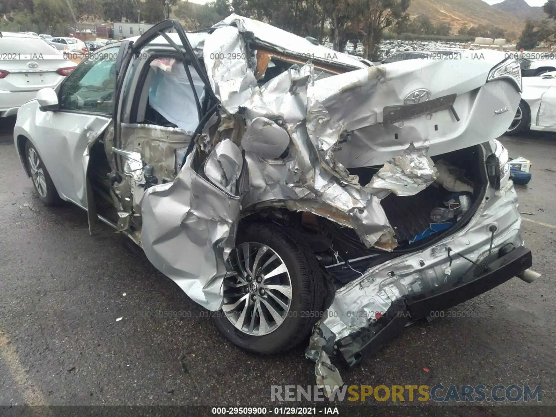 6 Photograph of a damaged car 2T1BURHE2KC136558 TOYOTA COROLLA 2019