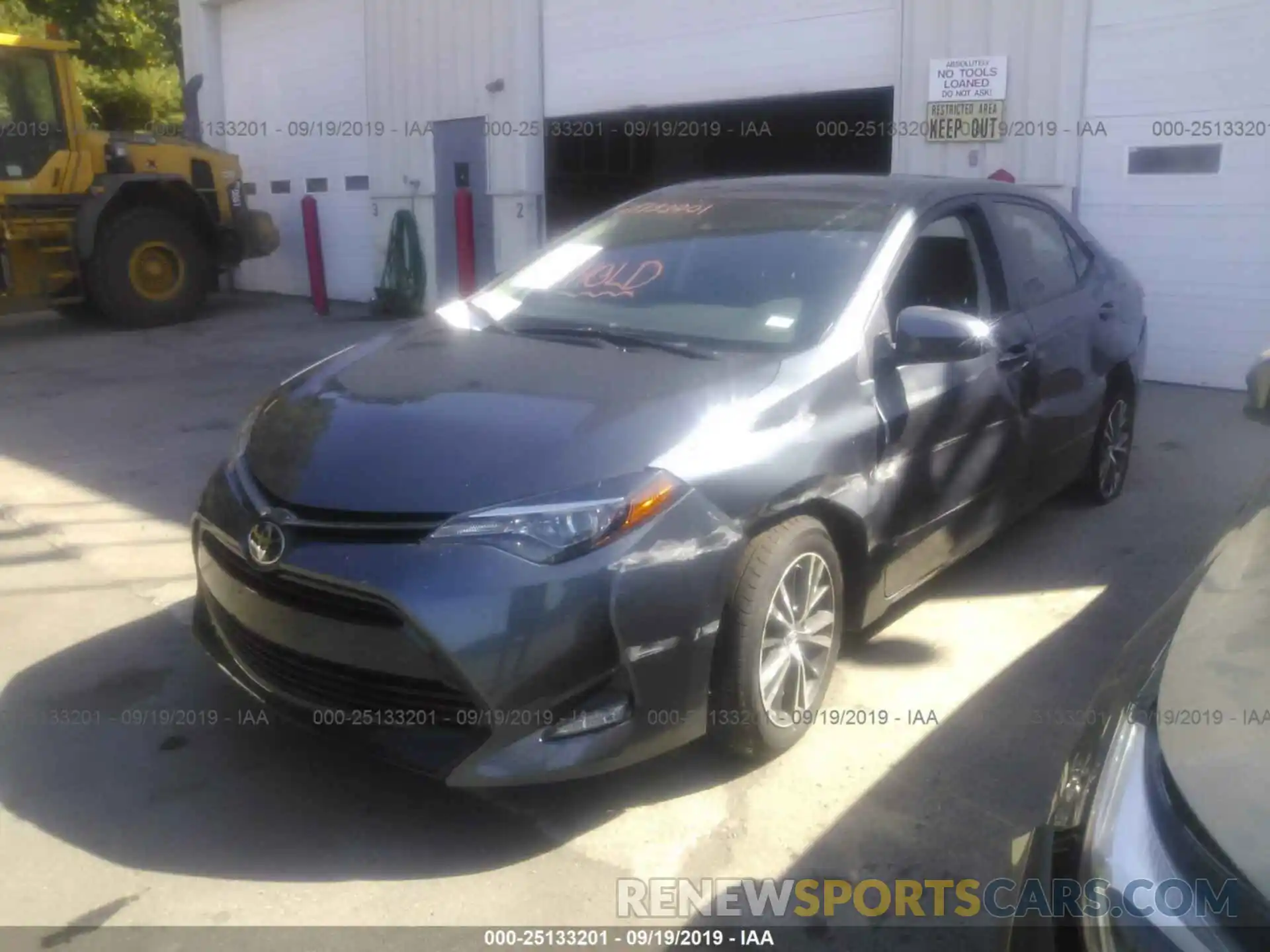 2 Photograph of a damaged car 2T1BURHE2KC136639 TOYOTA COROLLA 2019