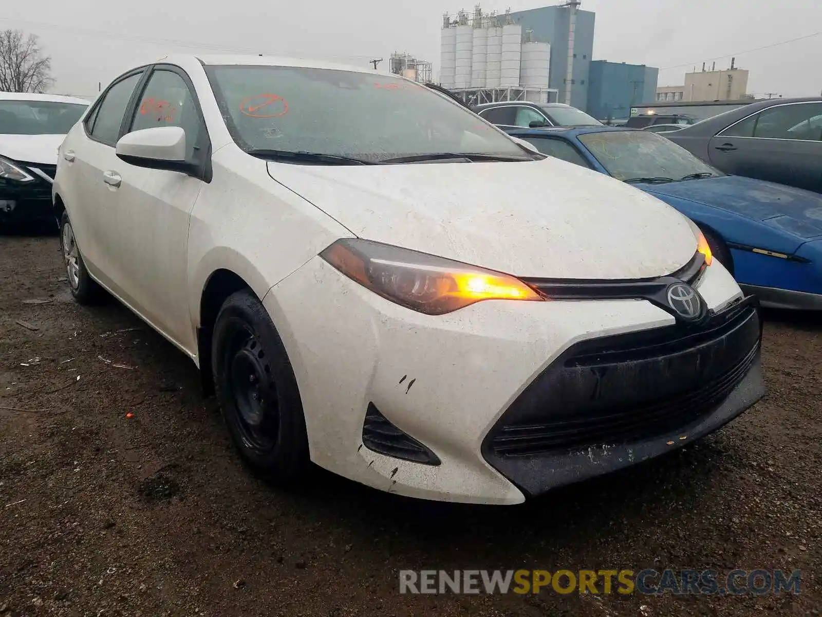 1 Photograph of a damaged car 2T1BURHE2KC136690 TOYOTA COROLLA 2019