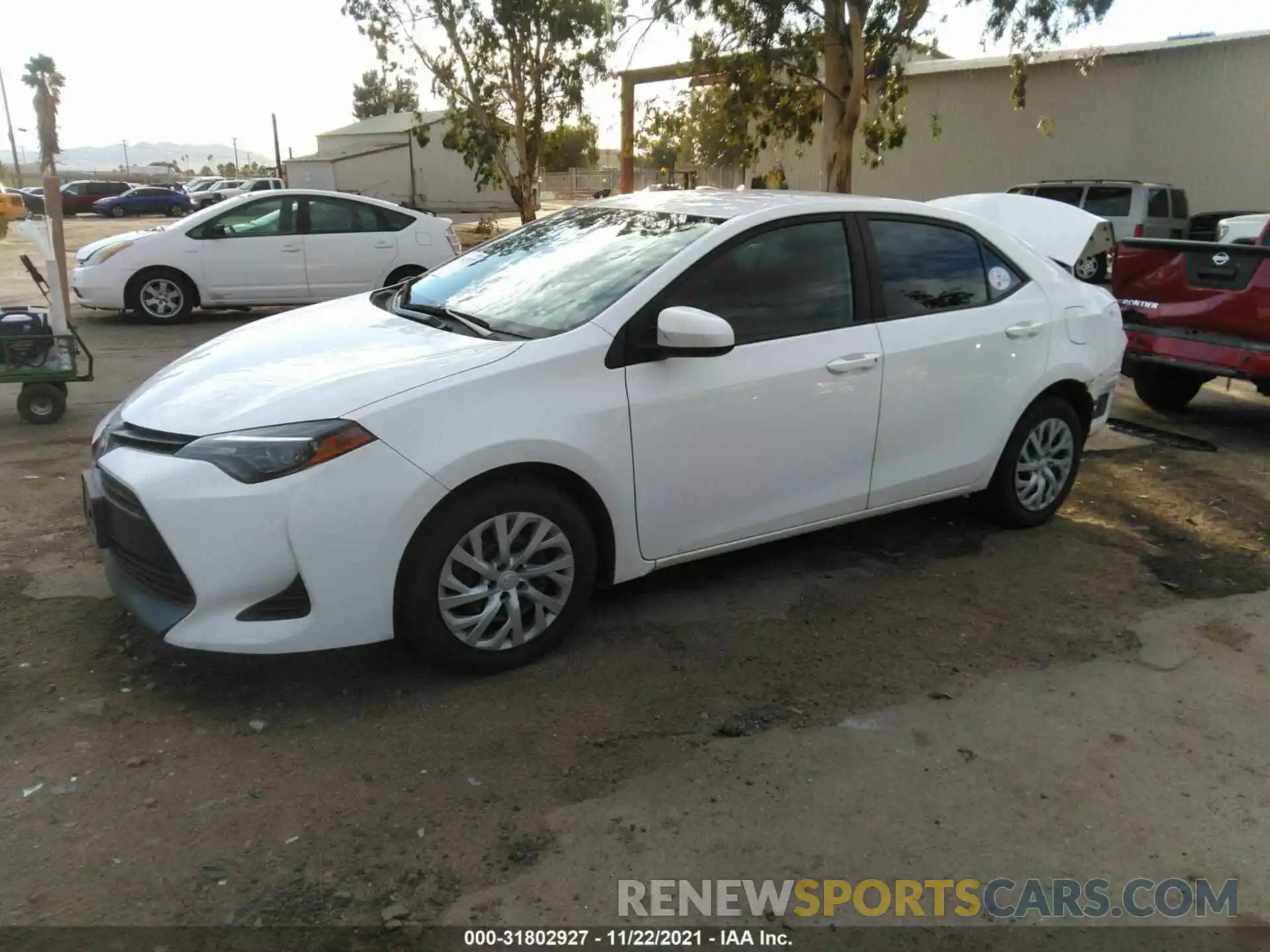 2 Photograph of a damaged car 2T1BURHE2KC137192 TOYOTA COROLLA 2019