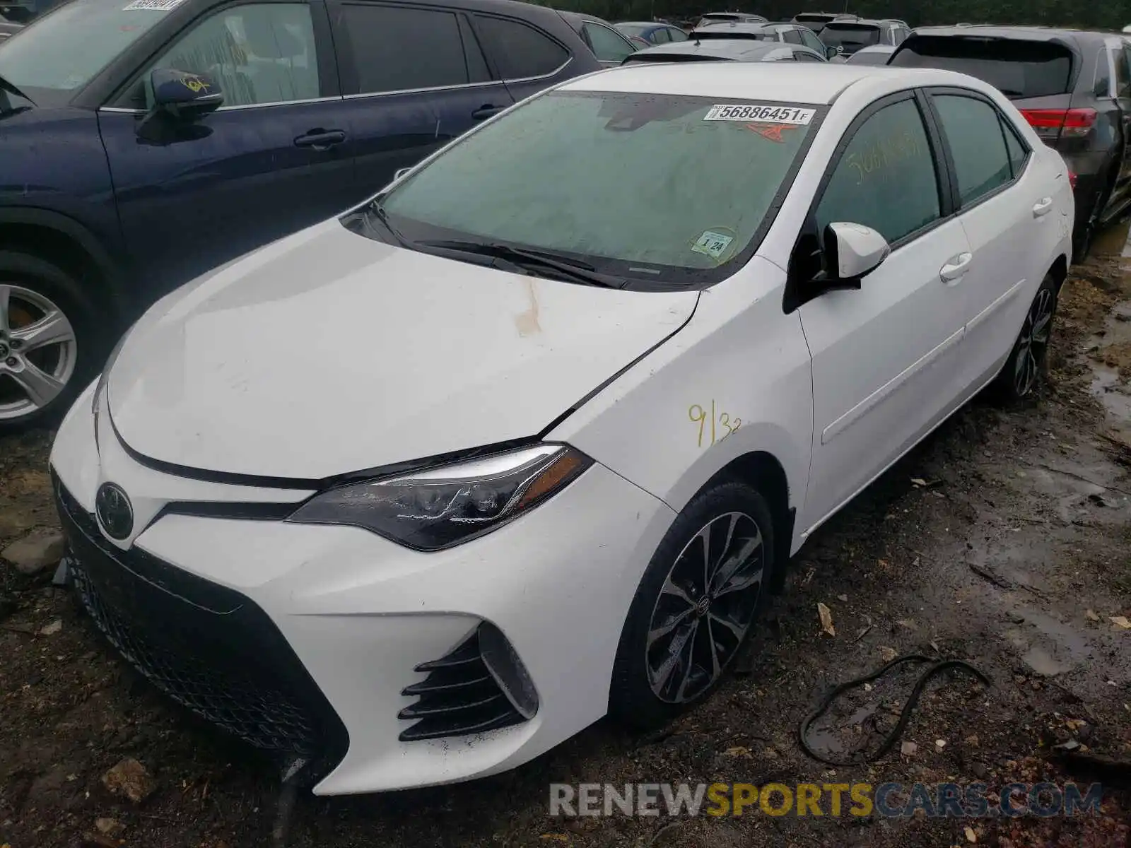 2 Photograph of a damaged car 2T1BURHE2KC138617 TOYOTA COROLLA 2019