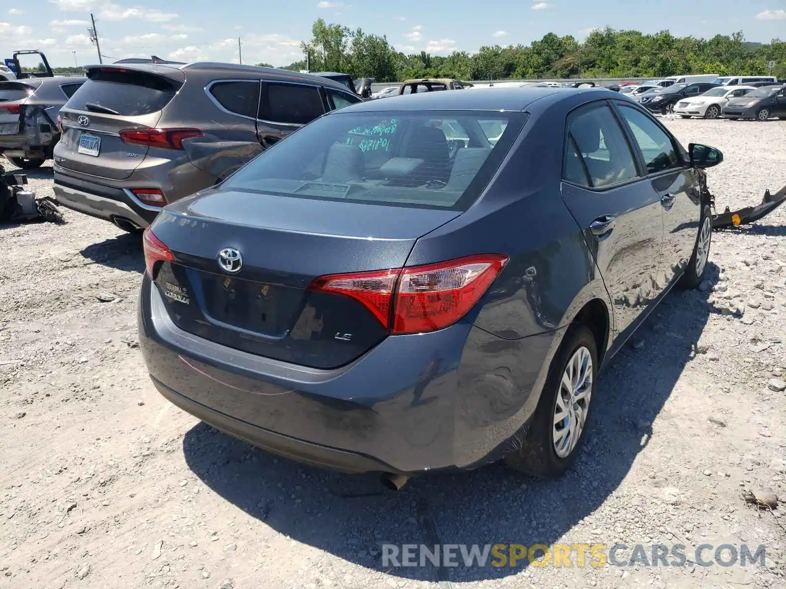 4 Photograph of a damaged car 2T1BURHE2KC141341 TOYOTA COROLLA 2019