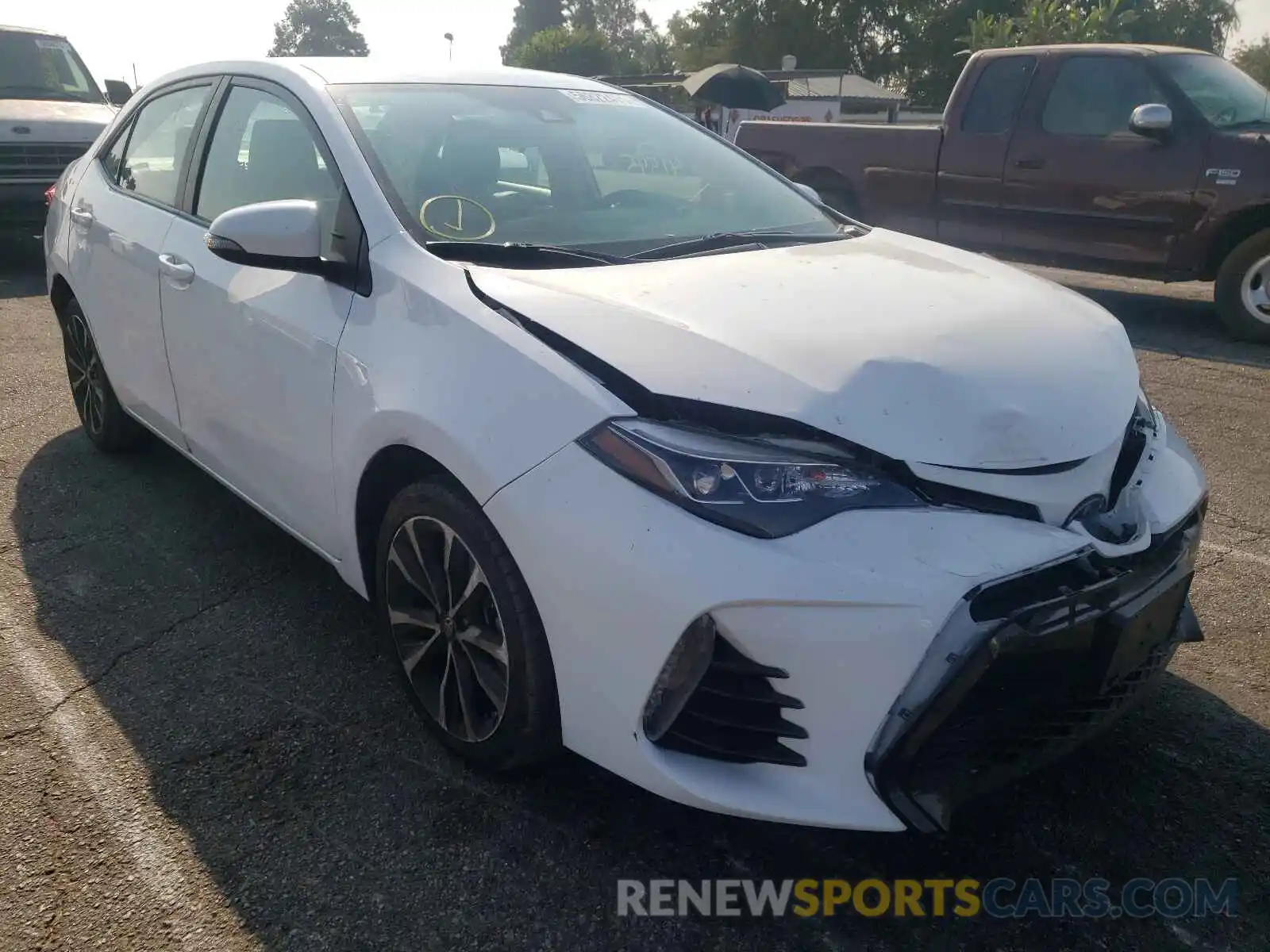 1 Photograph of a damaged car 2T1BURHE2KC144174 TOYOTA COROLLA 2019