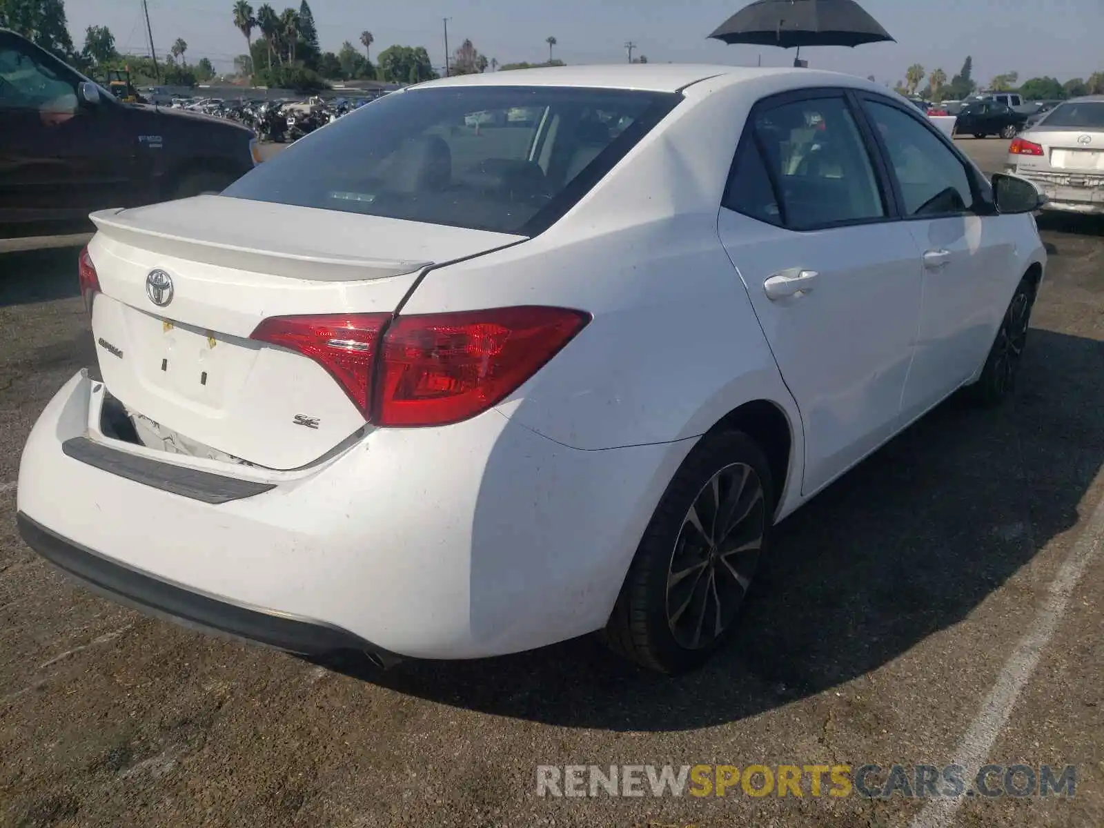 4 Photograph of a damaged car 2T1BURHE2KC144174 TOYOTA COROLLA 2019