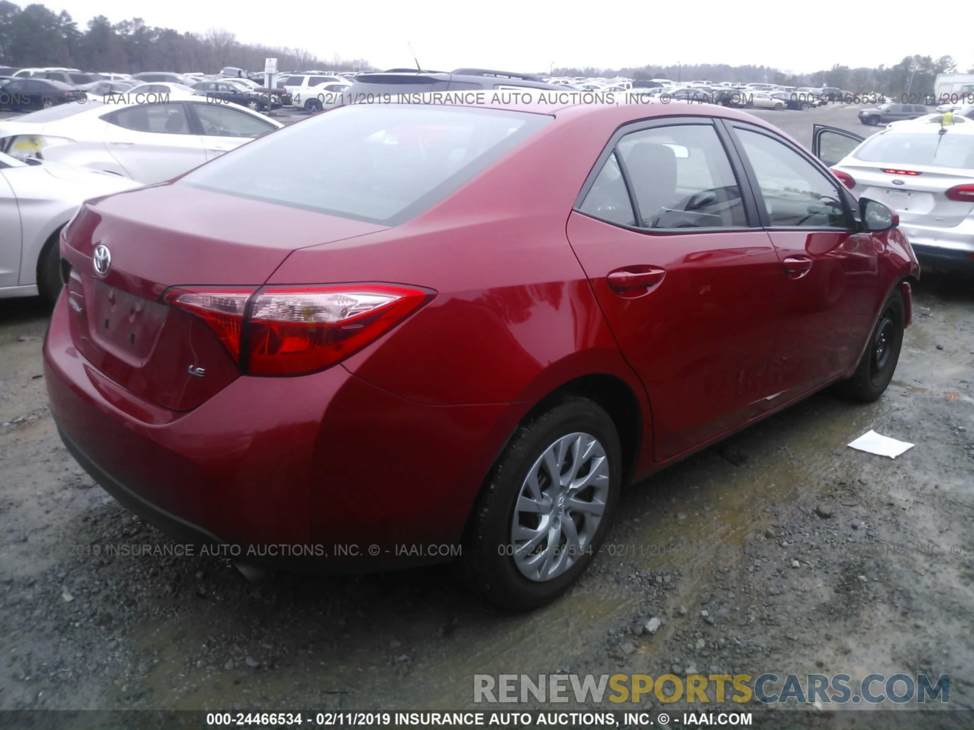 4 Photograph of a damaged car 2T1BURHE2KC145082 TOYOTA COROLLA 2019