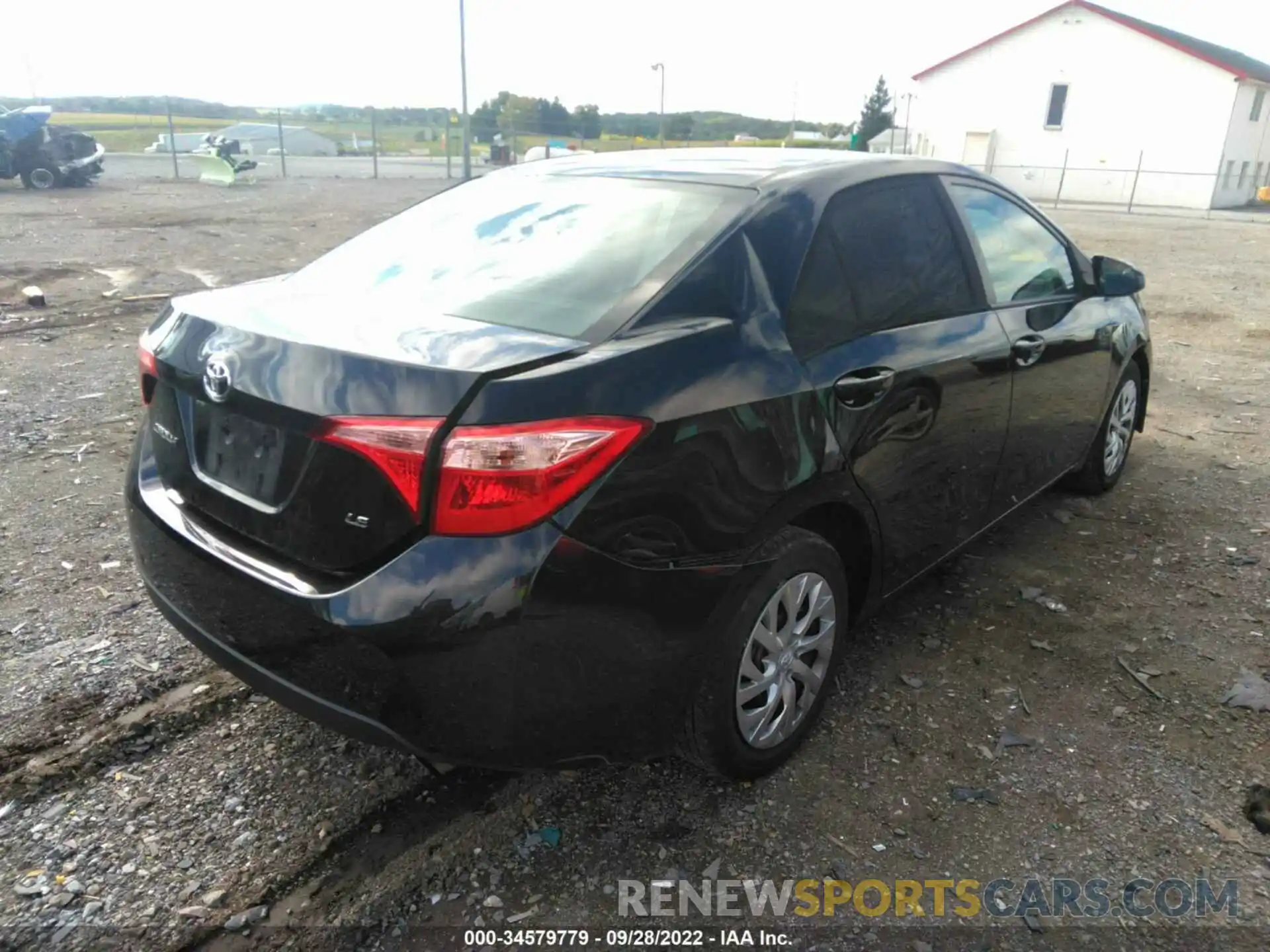 4 Photograph of a damaged car 2T1BURHE2KC145213 TOYOTA COROLLA 2019