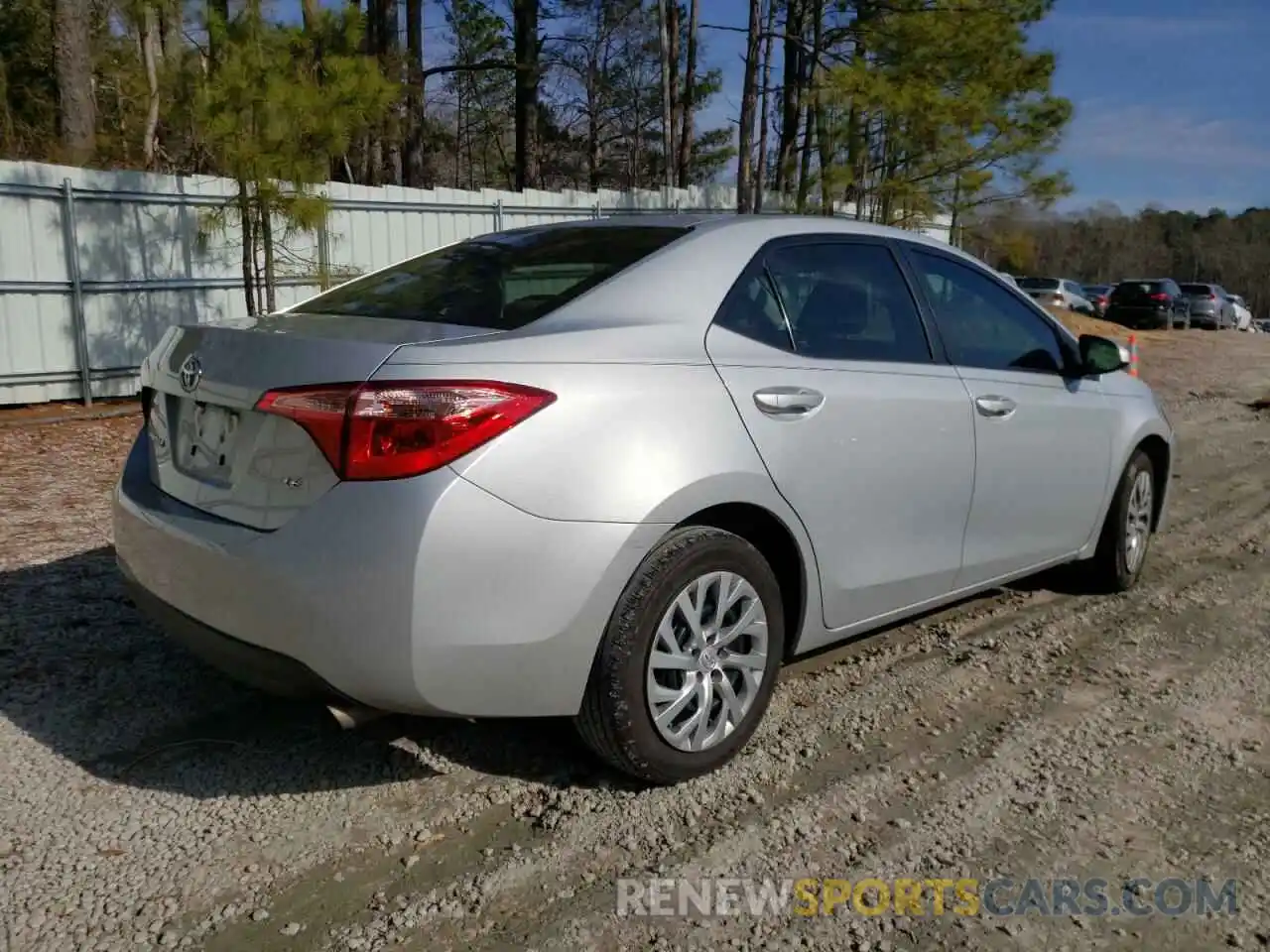 4 Photograph of a damaged car 2T1BURHE2KC145793 TOYOTA COROLLA 2019