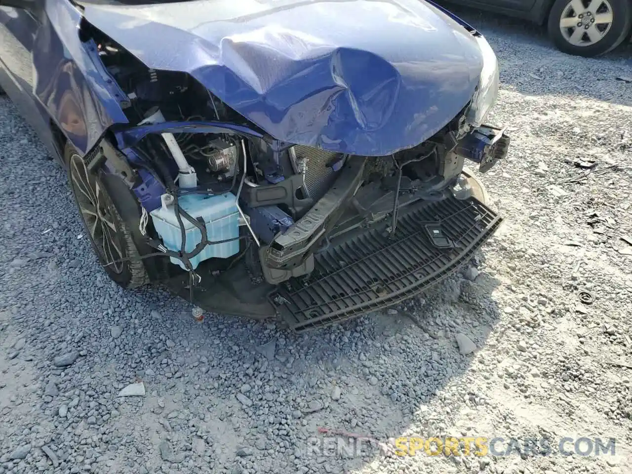 9 Photograph of a damaged car 2T1BURHE2KC146250 TOYOTA COROLLA 2019