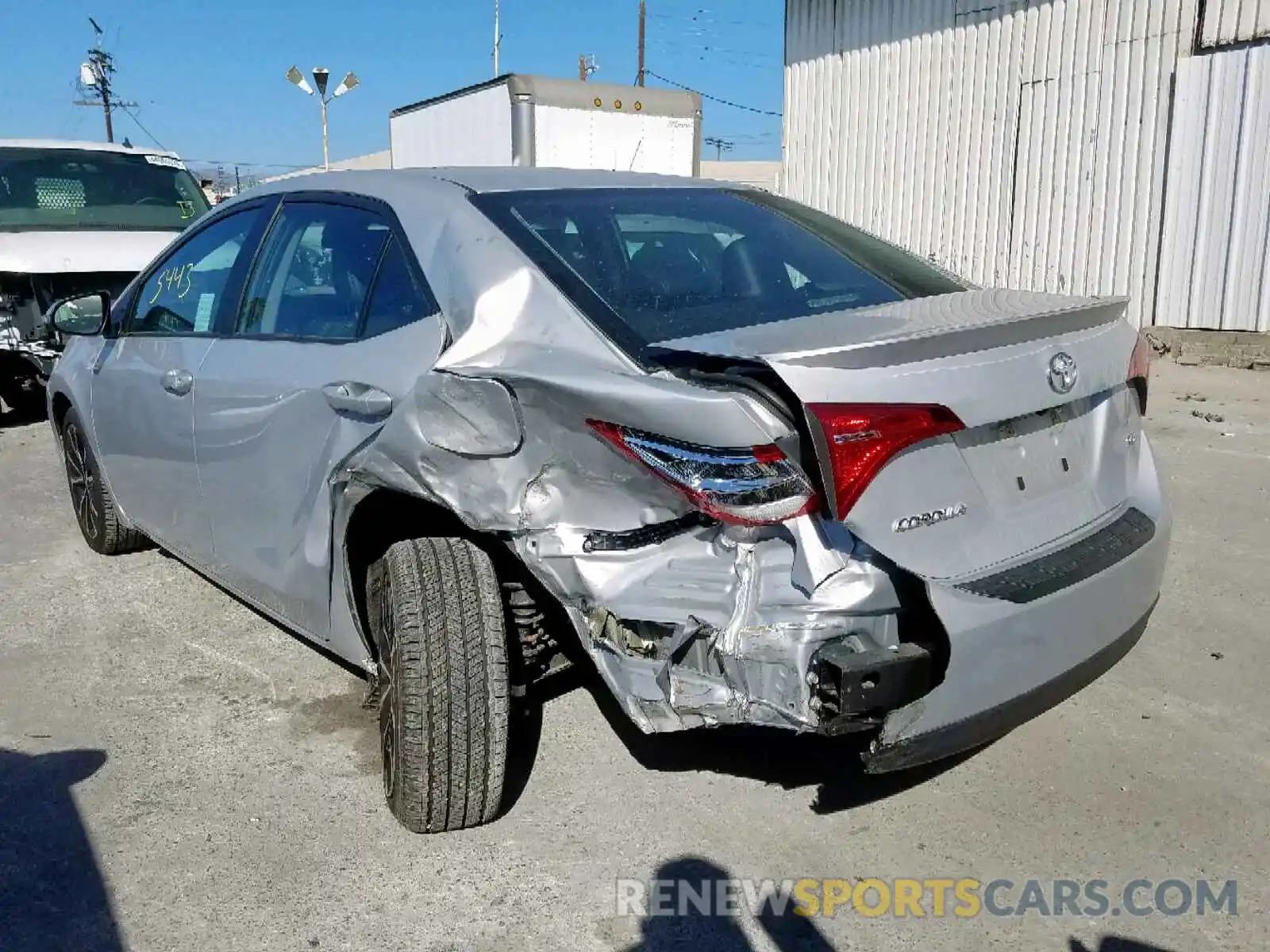 3 Photograph of a damaged car 2T1BURHE2KC146779 TOYOTA COROLLA 2019