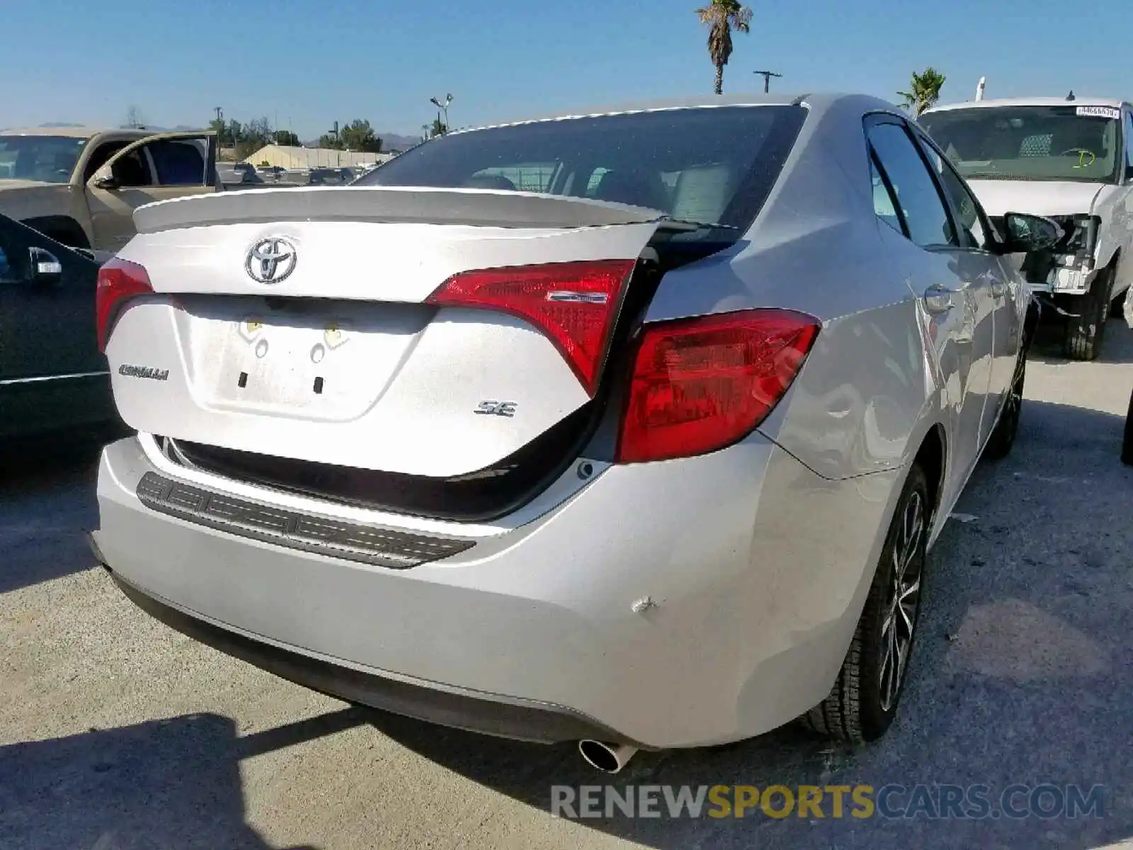 4 Photograph of a damaged car 2T1BURHE2KC146779 TOYOTA COROLLA 2019