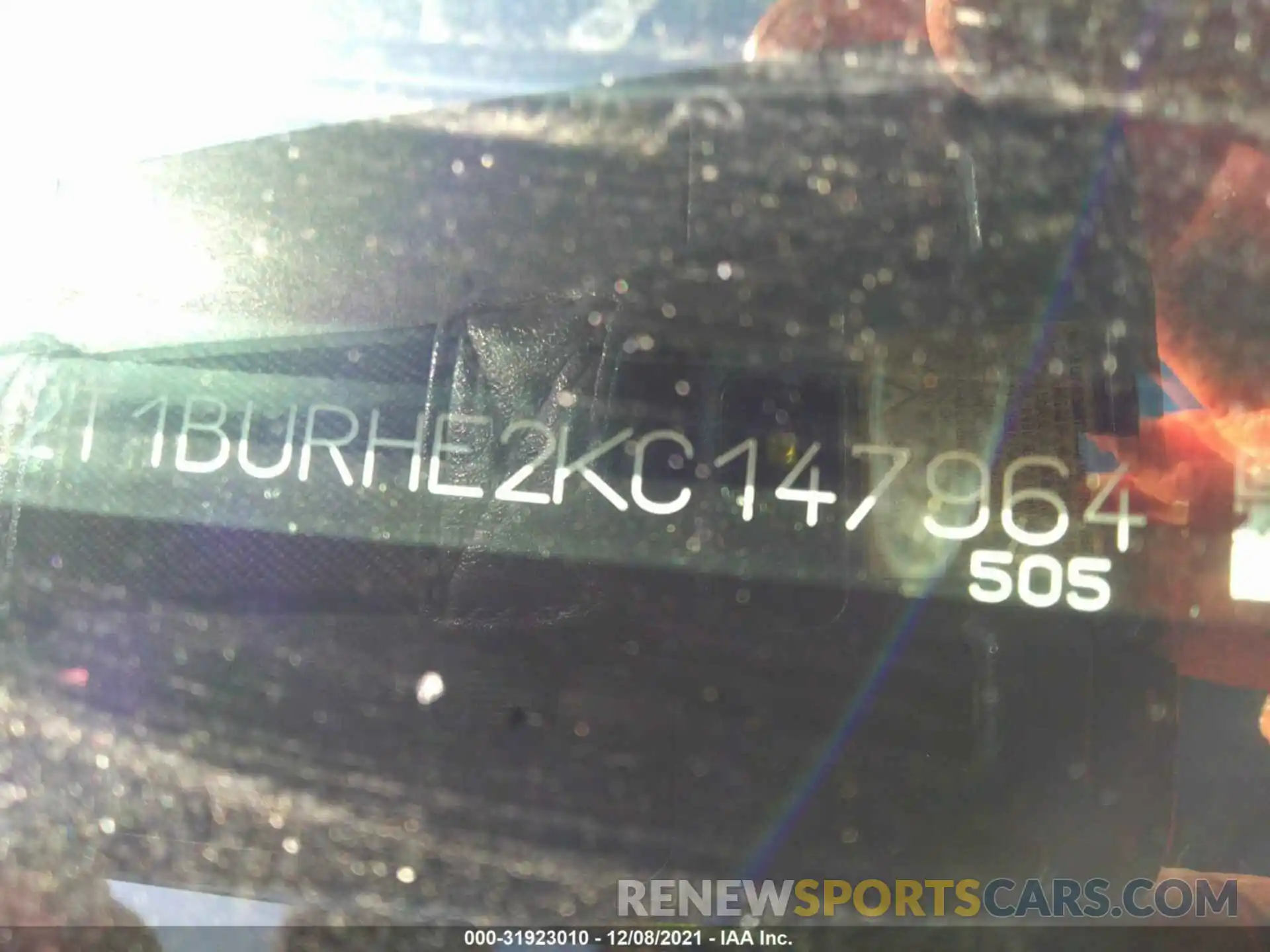 9 Photograph of a damaged car 2T1BURHE2KC147964 TOYOTA COROLLA 2019