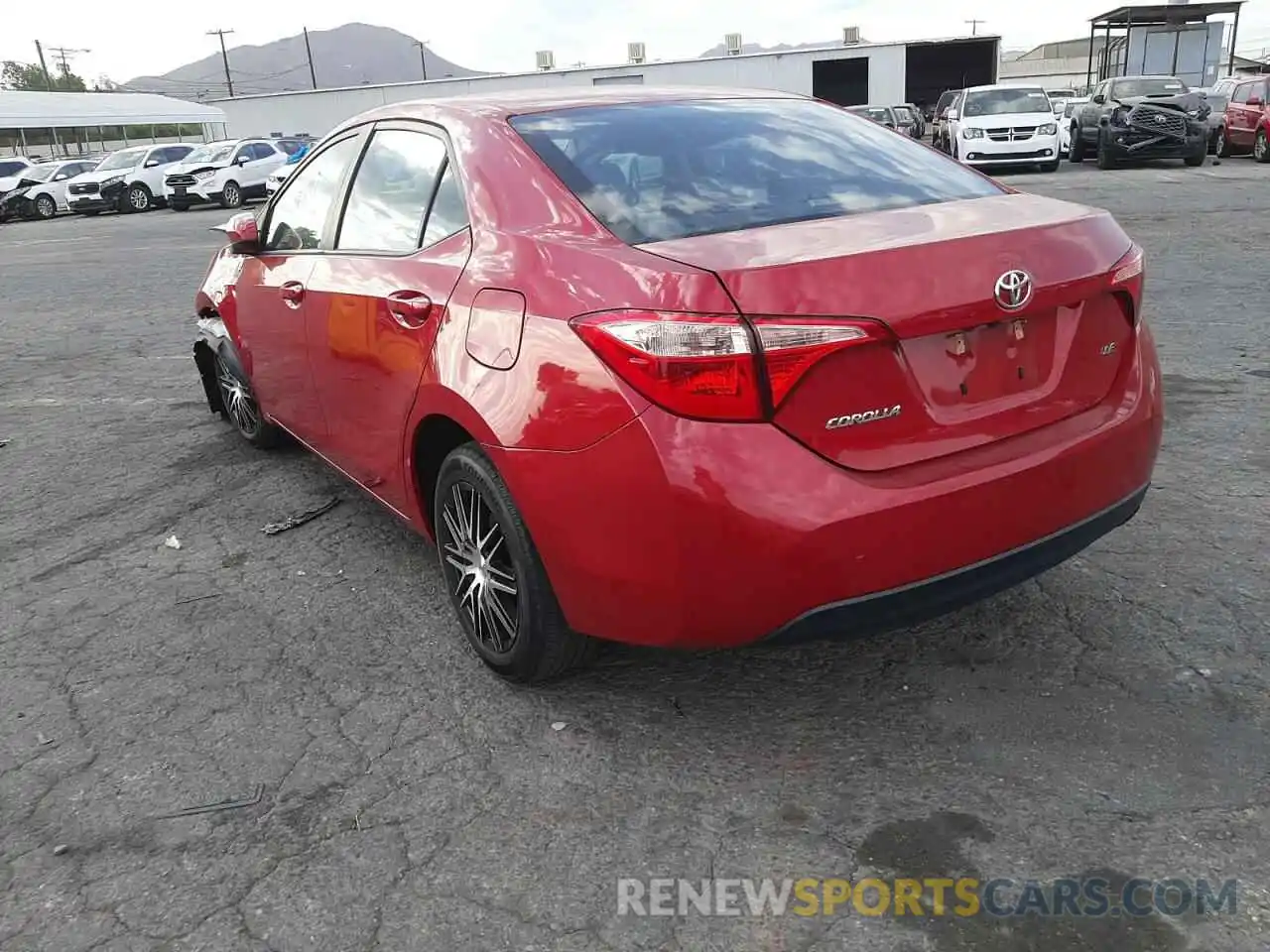 3 Photograph of a damaged car 2T1BURHE2KC148063 TOYOTA COROLLA 2019