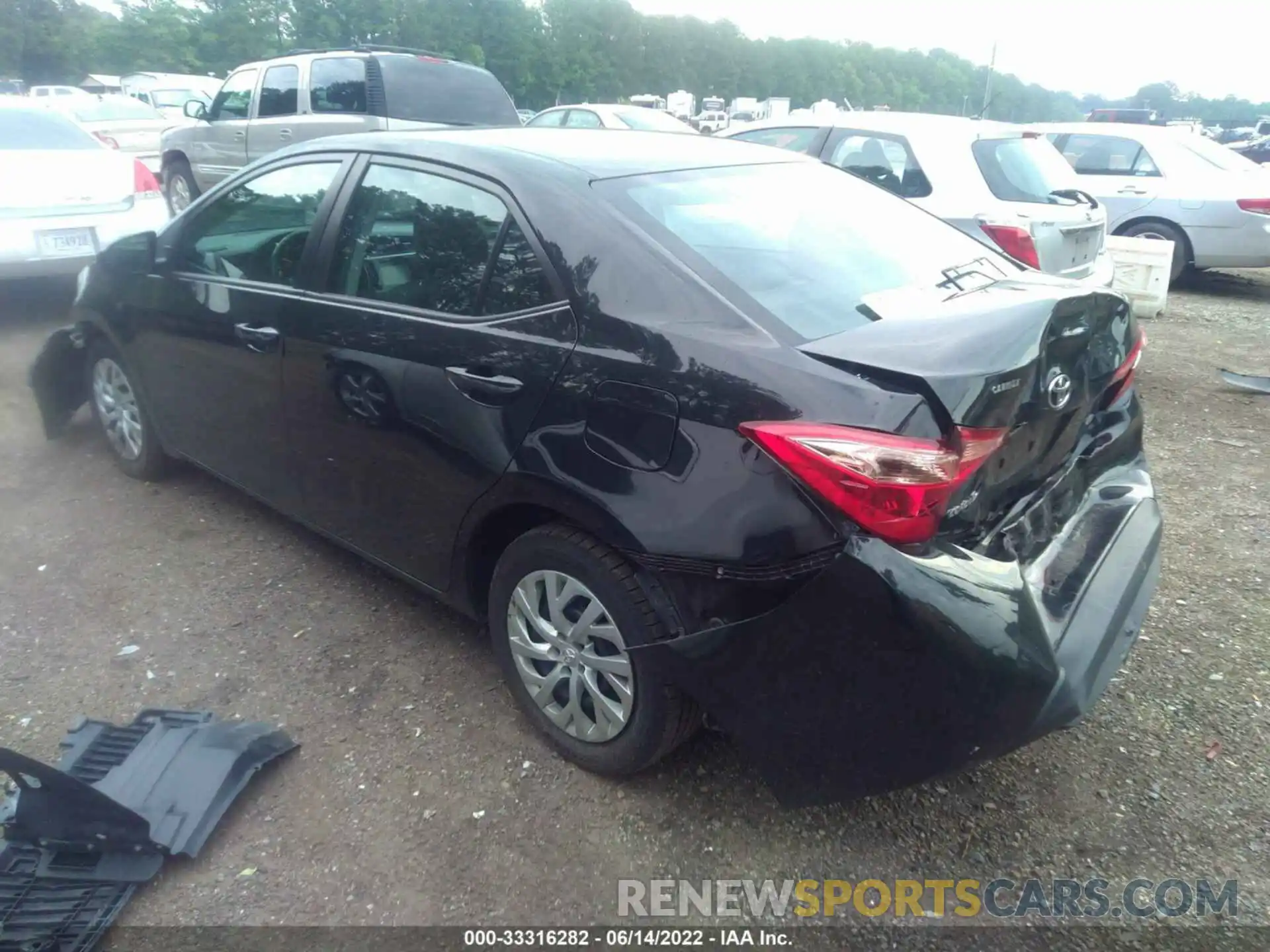 3 Photograph of a damaged car 2T1BURHE2KC148726 TOYOTA COROLLA 2019