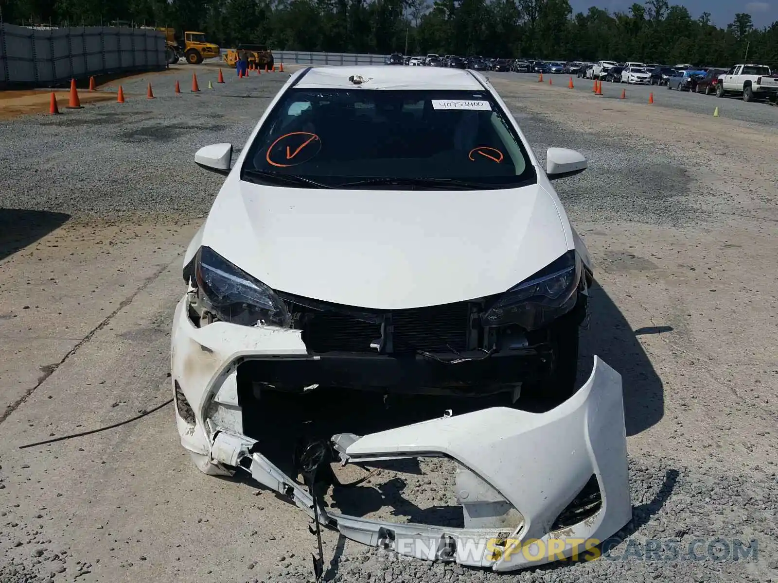 9 Photograph of a damaged car 2T1BURHE2KC149388 TOYOTA COROLLA 2019