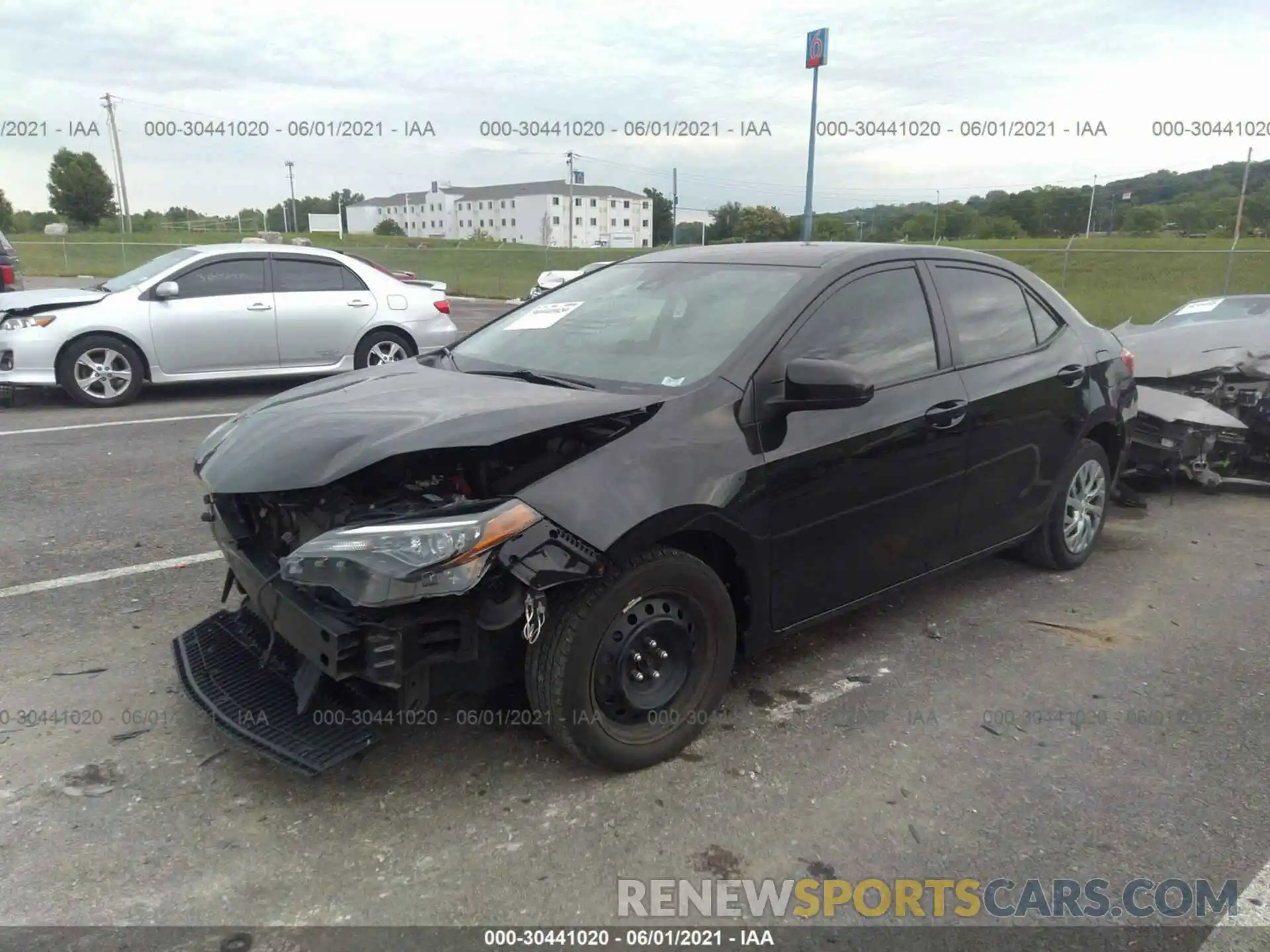 2 Photograph of a damaged car 2T1BURHE2KC149410 TOYOTA COROLLA 2019