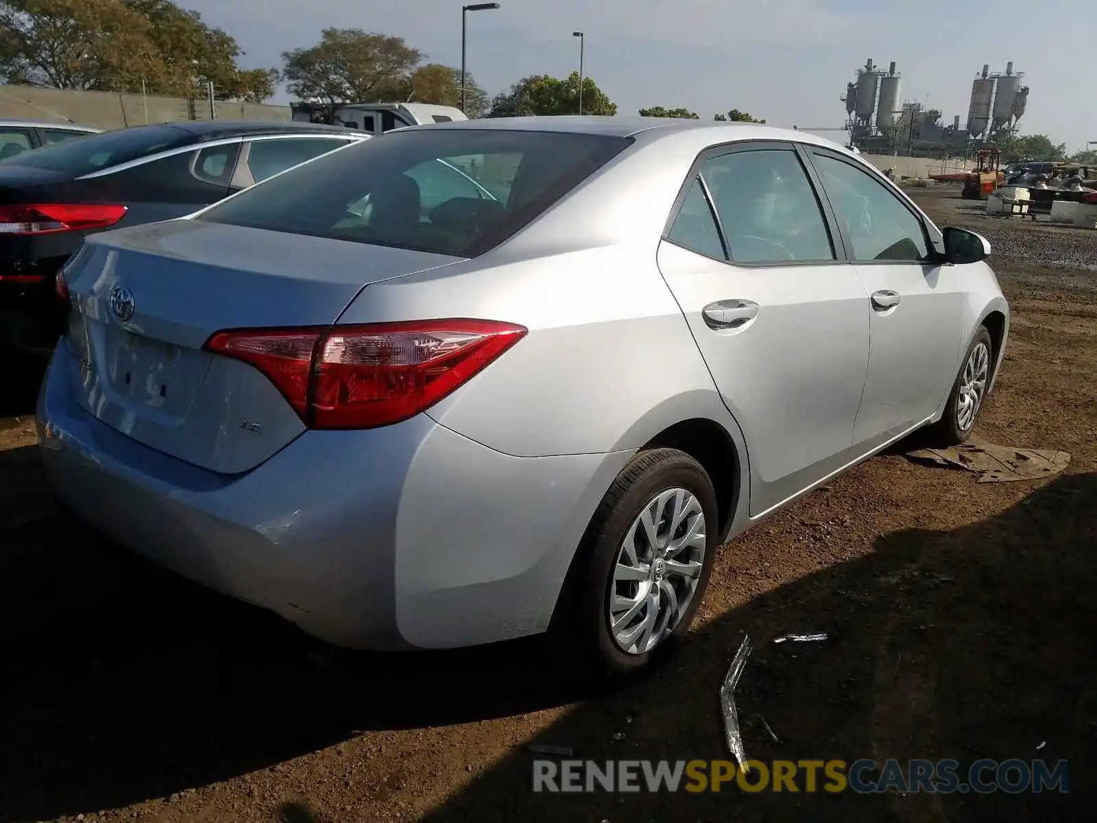 4 Photograph of a damaged car 2T1BURHE2KC152890 TOYOTA COROLLA 2019