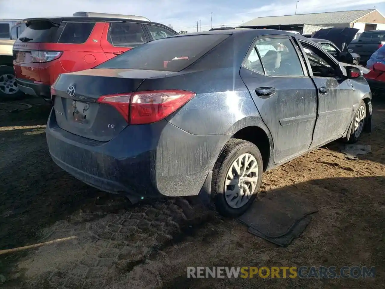 4 Photograph of a damaged car 2T1BURHE2KC153991 TOYOTA COROLLA 2019