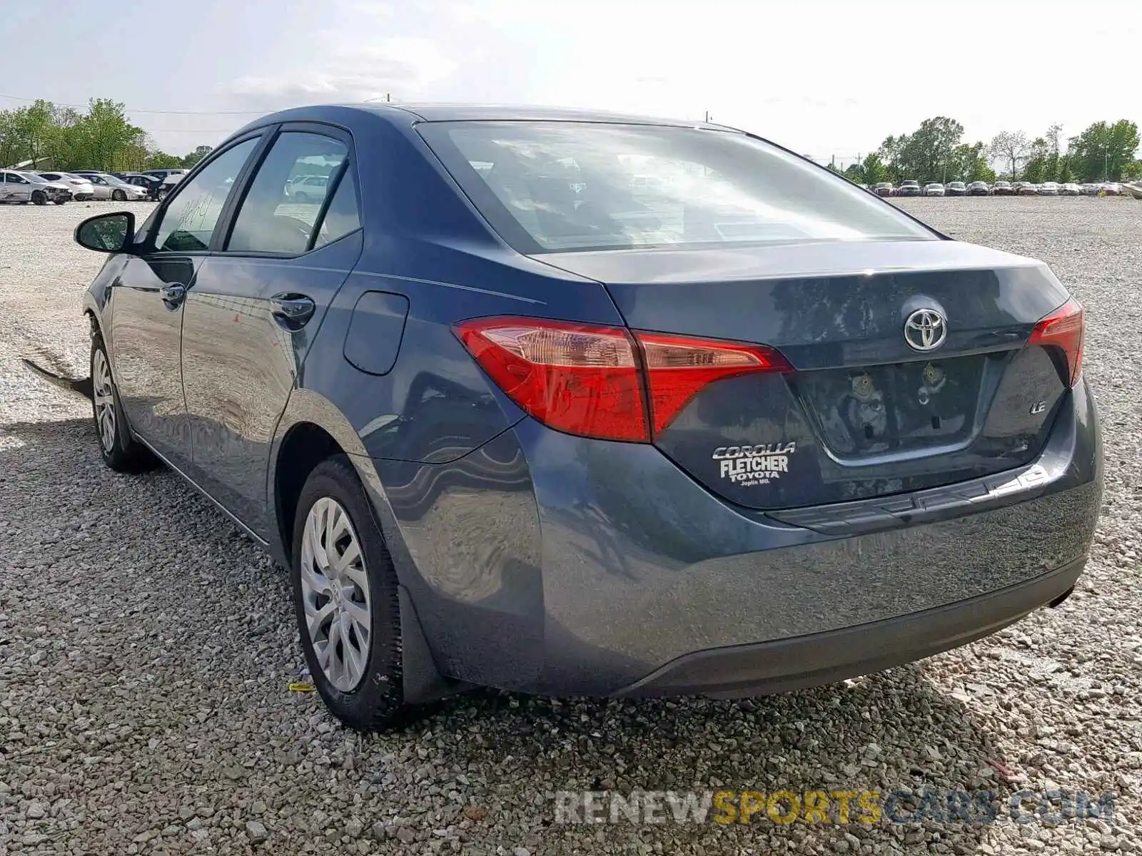 3 Photograph of a damaged car 2T1BURHE2KC154610 TOYOTA COROLLA 2019