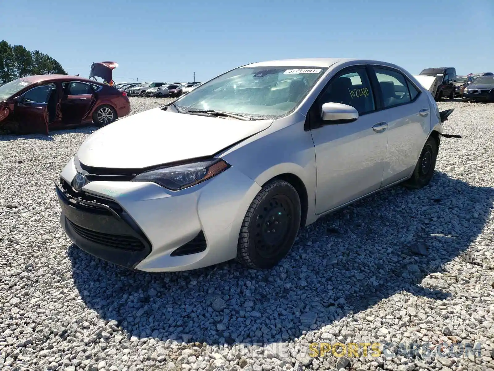 2 Photograph of a damaged car 2T1BURHE2KC156003 TOYOTA COROLLA 2019