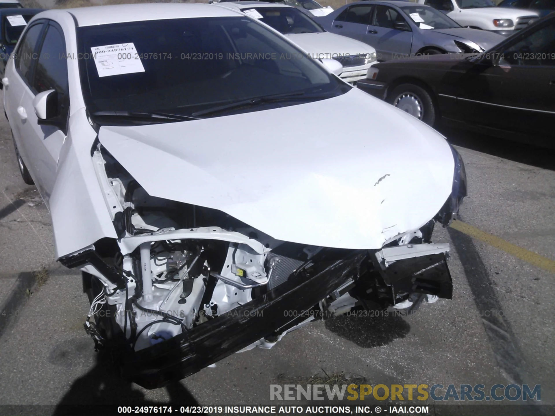 6 Photograph of a damaged car 2T1BURHE2KC156163 TOYOTA COROLLA 2019