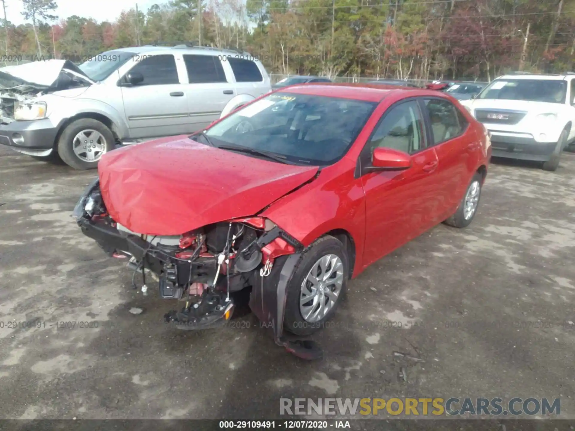 2 Photograph of a damaged car 2T1BURHE2KC156731 TOYOTA COROLLA 2019