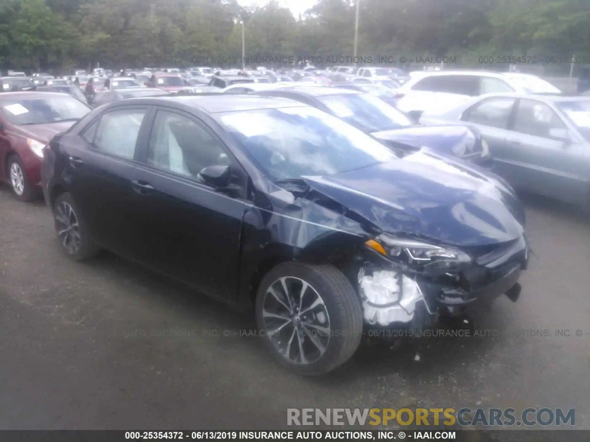 1 Photograph of a damaged car 2T1BURHE2KC157331 TOYOTA COROLLA 2019