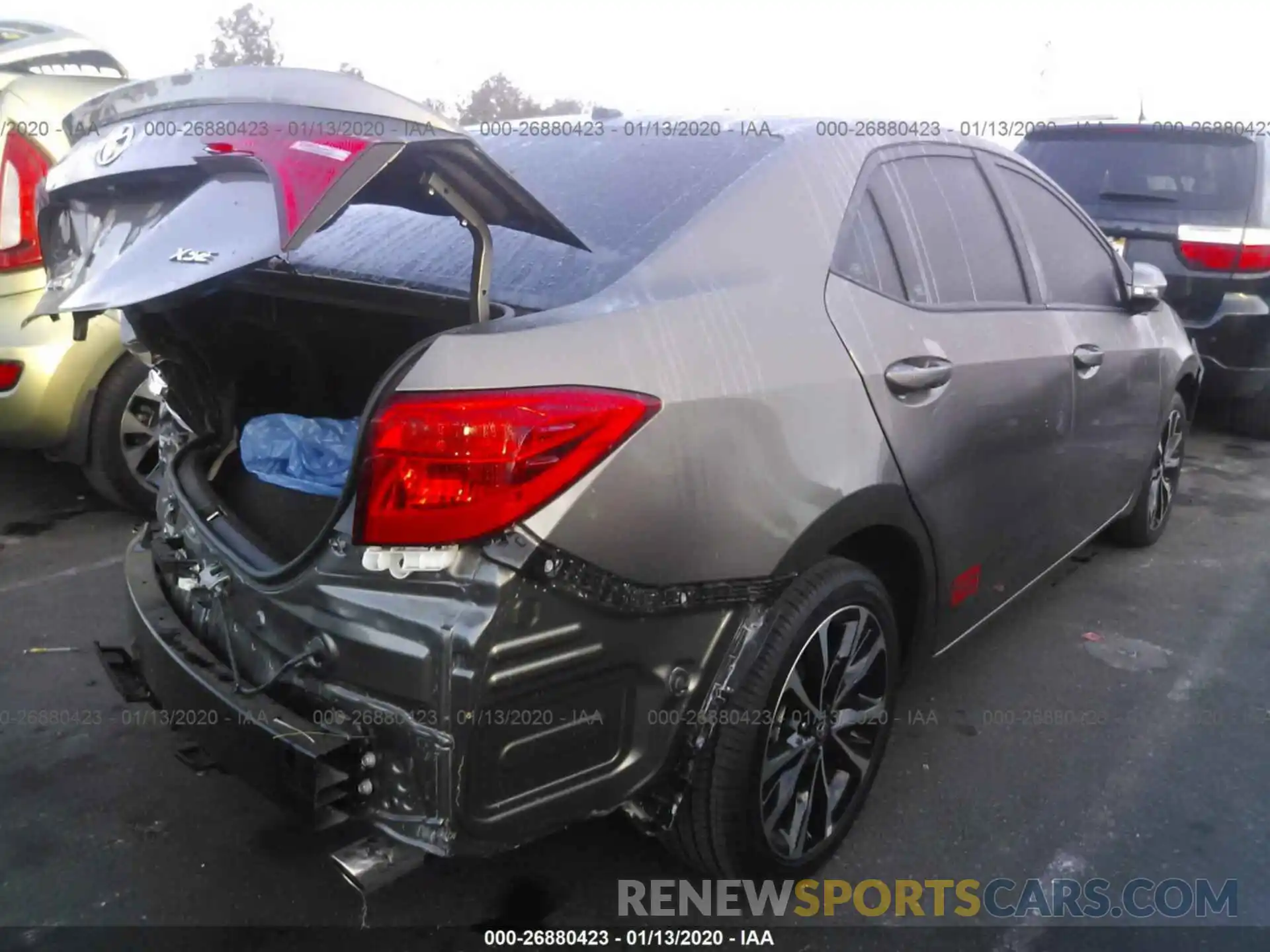 4 Photograph of a damaged car 2T1BURHE2KC157961 TOYOTA COROLLA 2019