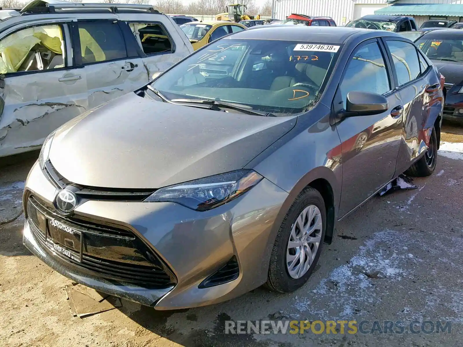 2 Photograph of a damaged car 2T1BURHE2KC158351 TOYOTA COROLLA 2019