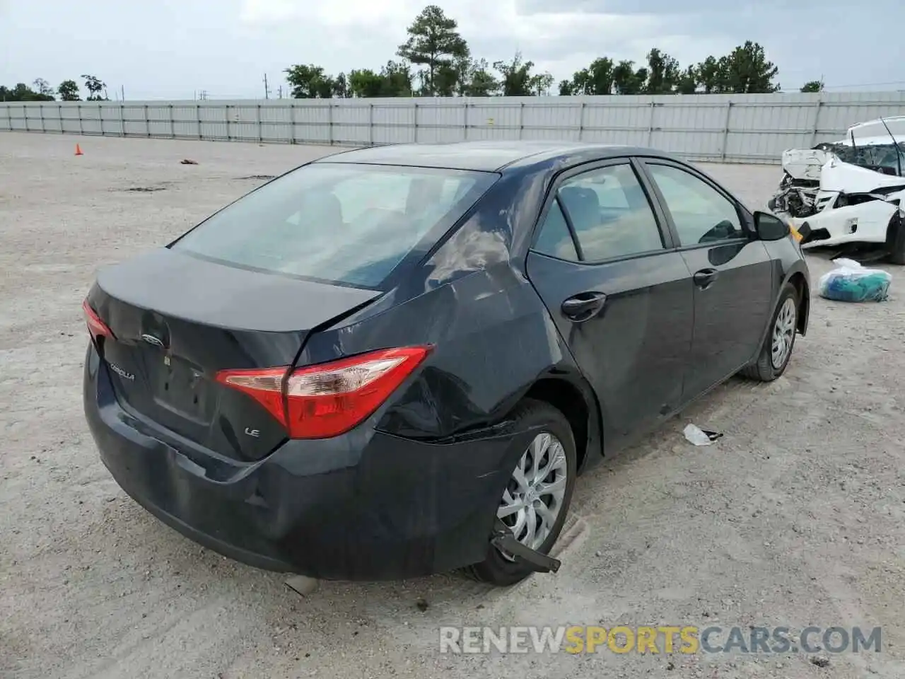 4 Photograph of a damaged car 2T1BURHE2KC159287 TOYOTA COROLLA 2019