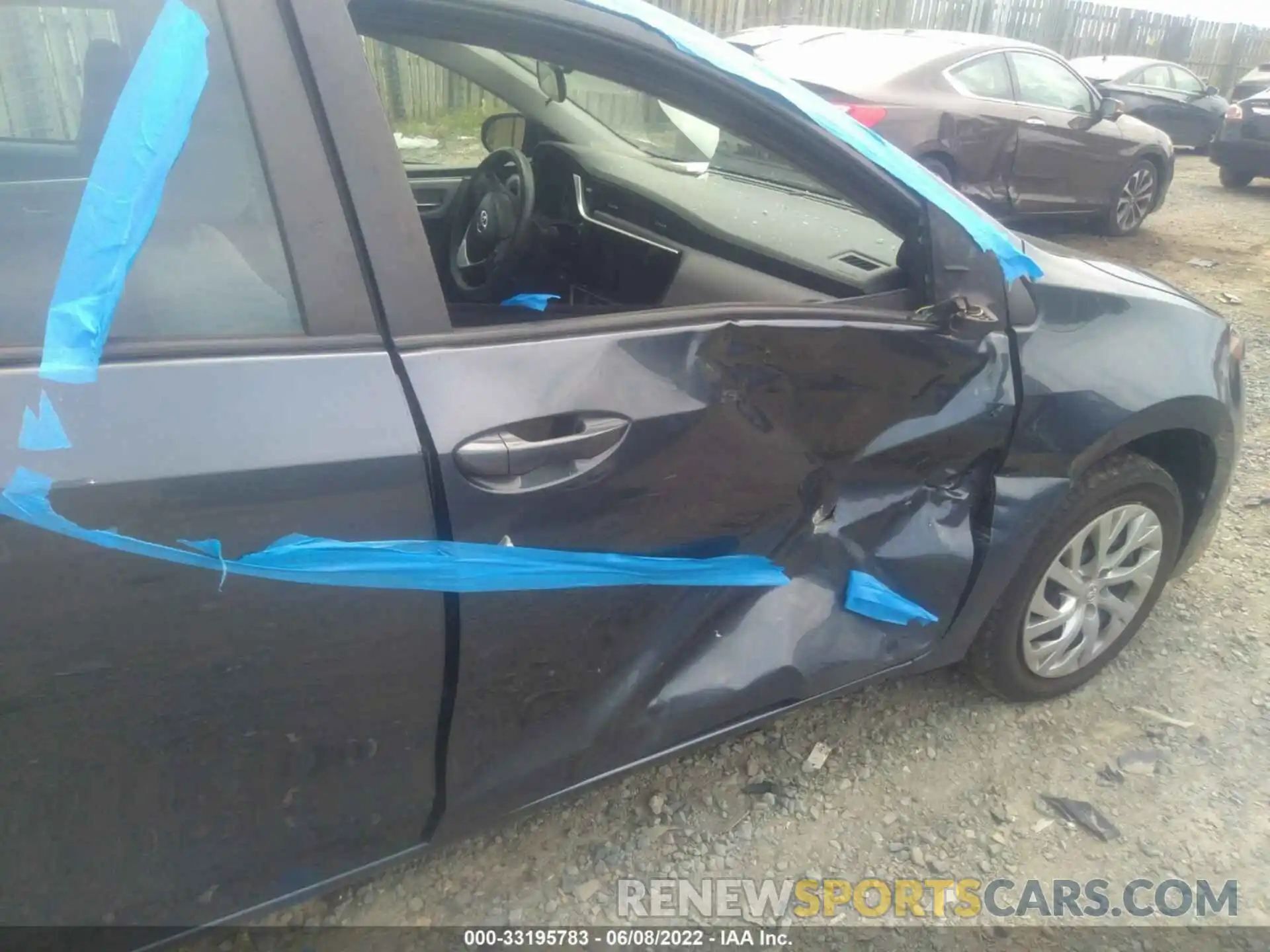 6 Photograph of a damaged car 2T1BURHE2KC161055 TOYOTA COROLLA 2019