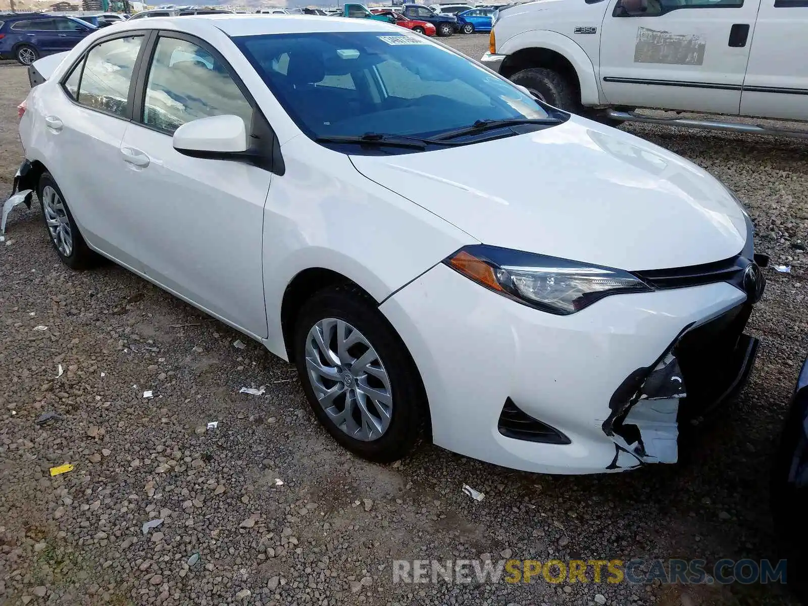 1 Photograph of a damaged car 2T1BURHE2KC161136 TOYOTA COROLLA 2019