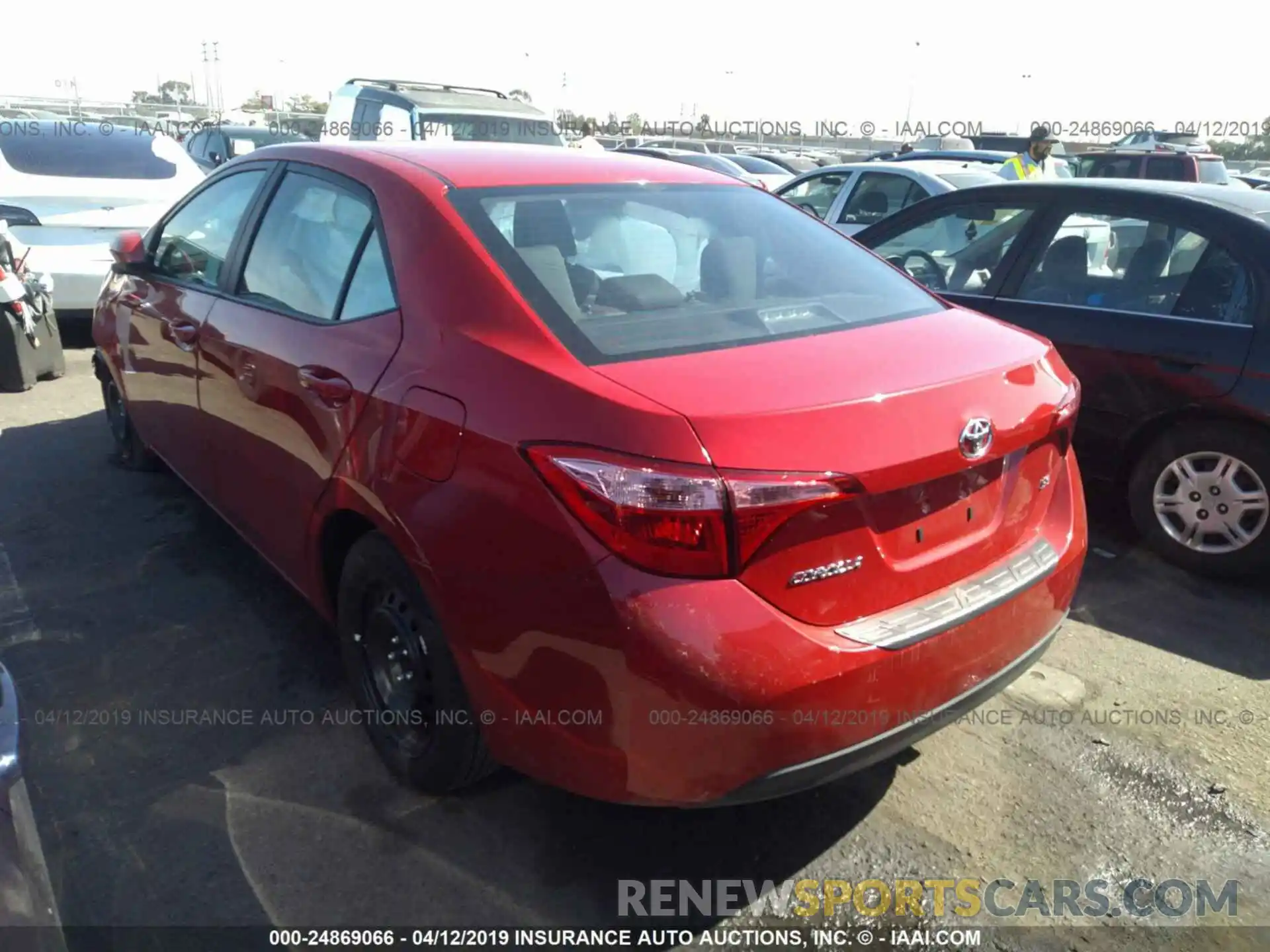 3 Photograph of a damaged car 2T1BURHE2KC163128 TOYOTA COROLLA 2019