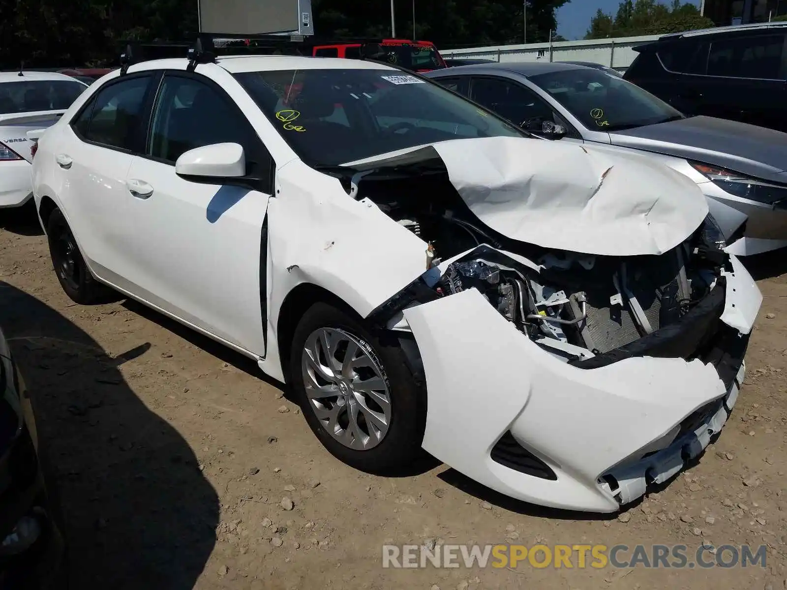 1 Photograph of a damaged car 2T1BURHE2KC164005 TOYOTA COROLLA 2019