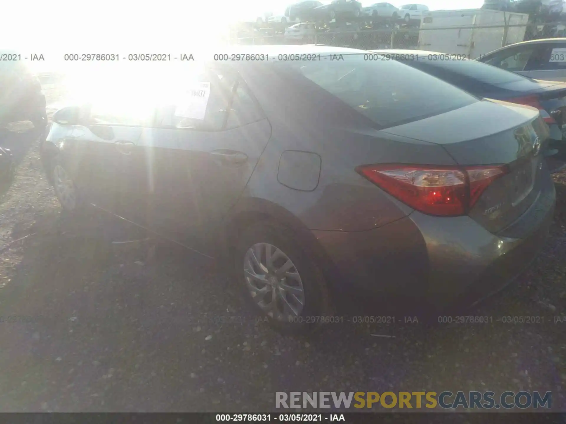 3 Photograph of a damaged car 2T1BURHE2KC165655 TOYOTA COROLLA 2019