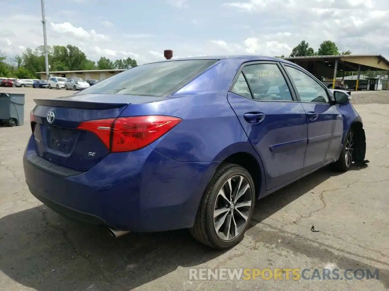 4 Photograph of a damaged car 2T1BURHE2KC165753 TOYOTA COROLLA 2019