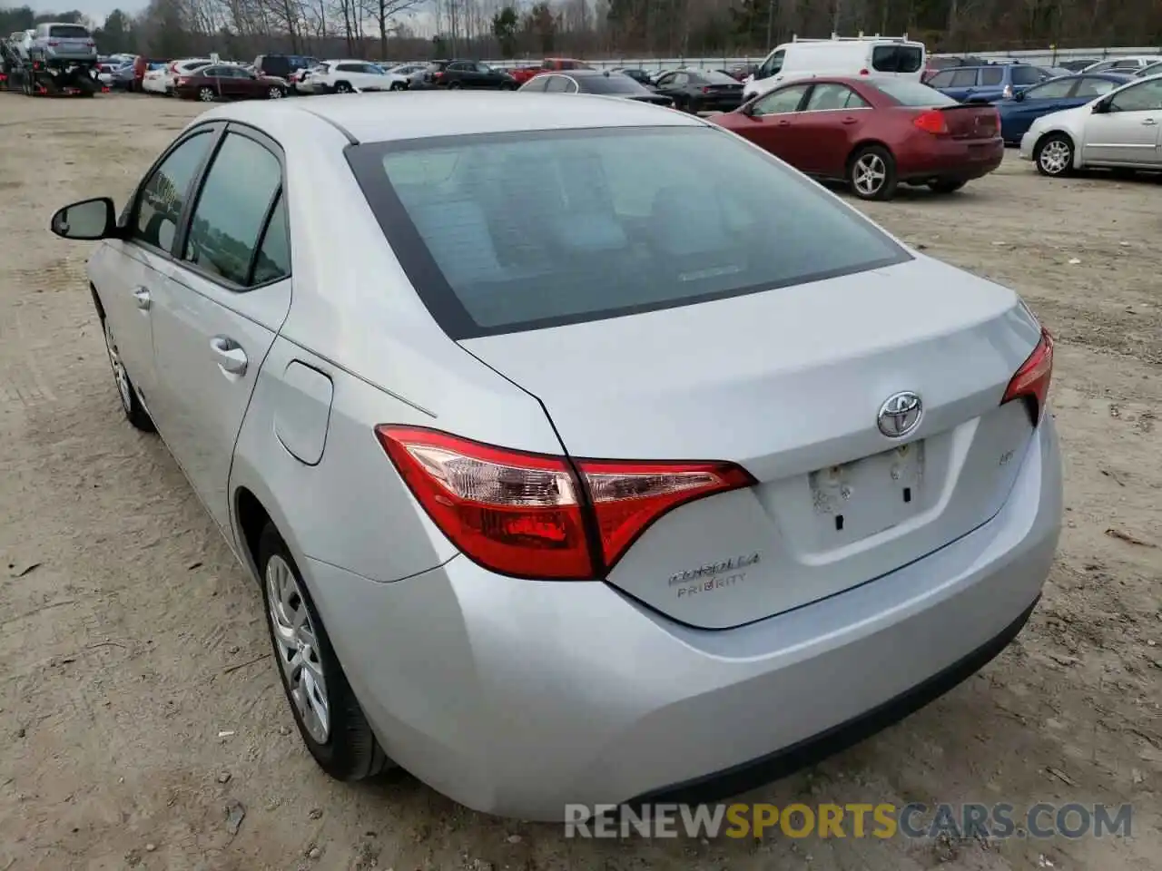 3 Photograph of a damaged car 2T1BURHE2KC167986 TOYOTA COROLLA 2019