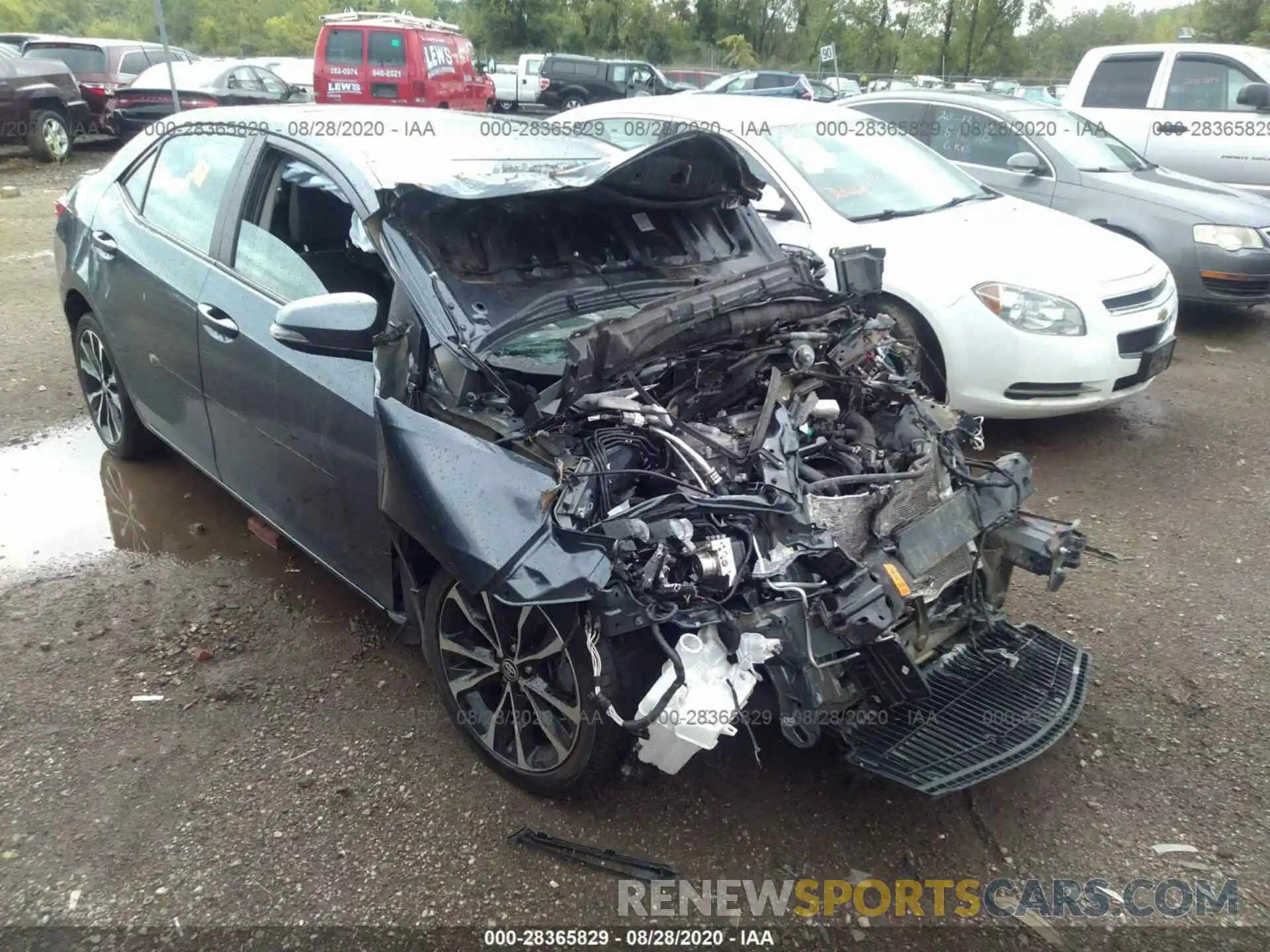 1 Photograph of a damaged car 2T1BURHE2KC168071 TOYOTA COROLLA 2019