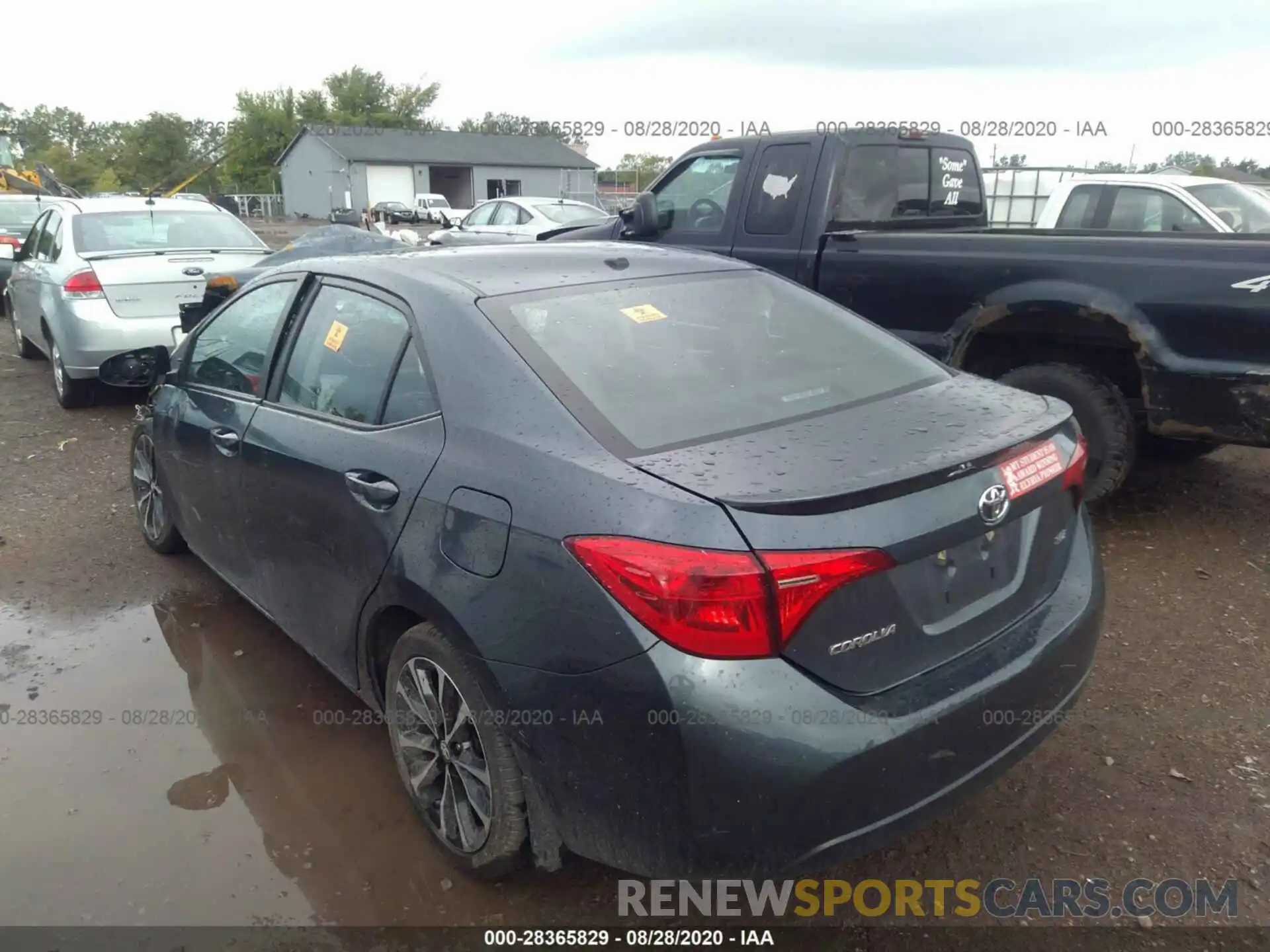 3 Photograph of a damaged car 2T1BURHE2KC168071 TOYOTA COROLLA 2019