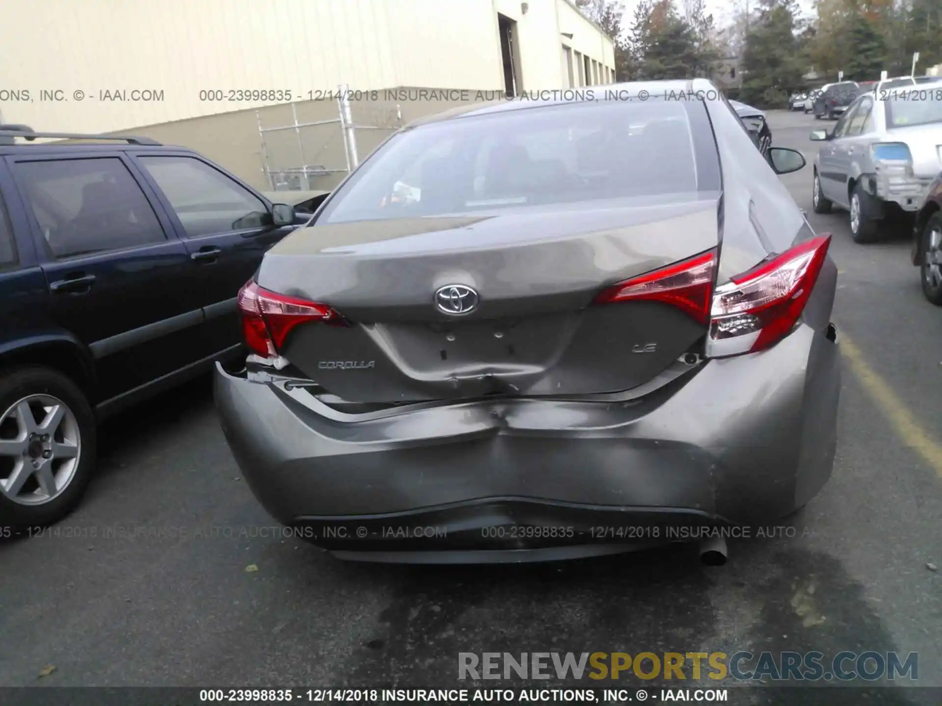 6 Photograph of a damaged car 2T1BURHE2KC169043 TOYOTA COROLLA 2019