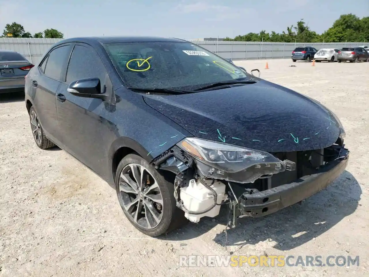 1 Photograph of a damaged car 2T1BURHE2KC169995 TOYOTA COROLLA 2019